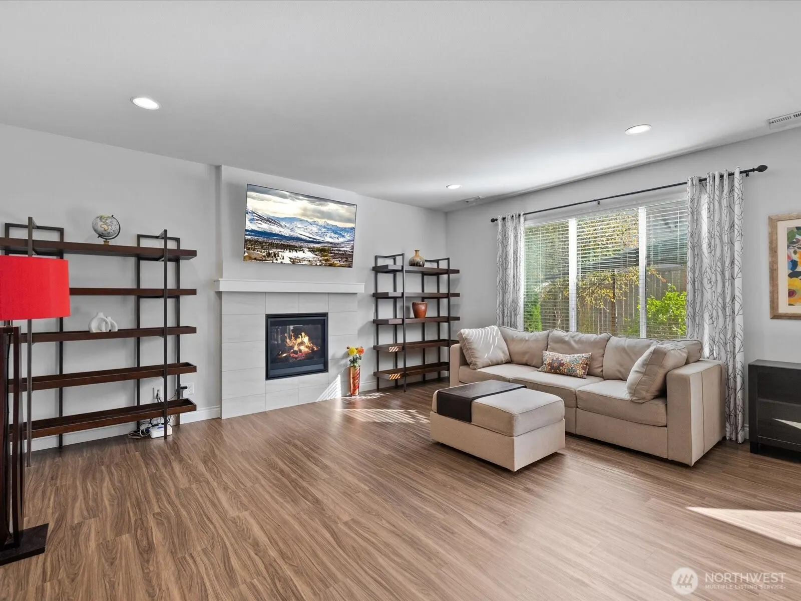 20334 85th Place NE, Bothell, WA 98011