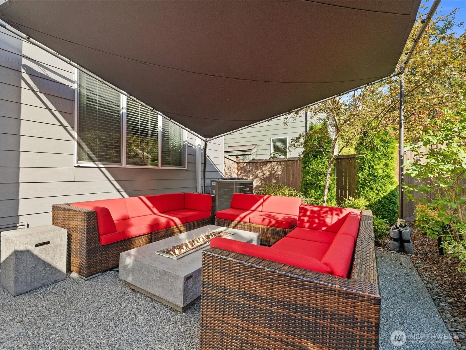 20334 85th Place NE, Bothell, WA 98011