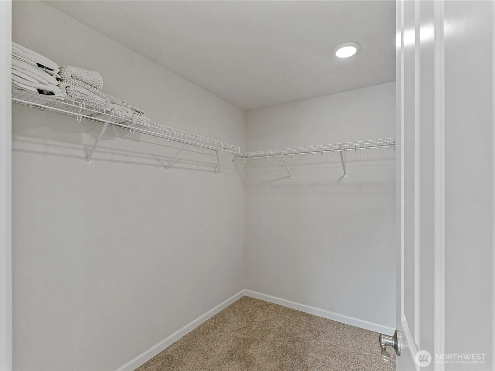 20334 85th Place NE, Bothell, WA 98011