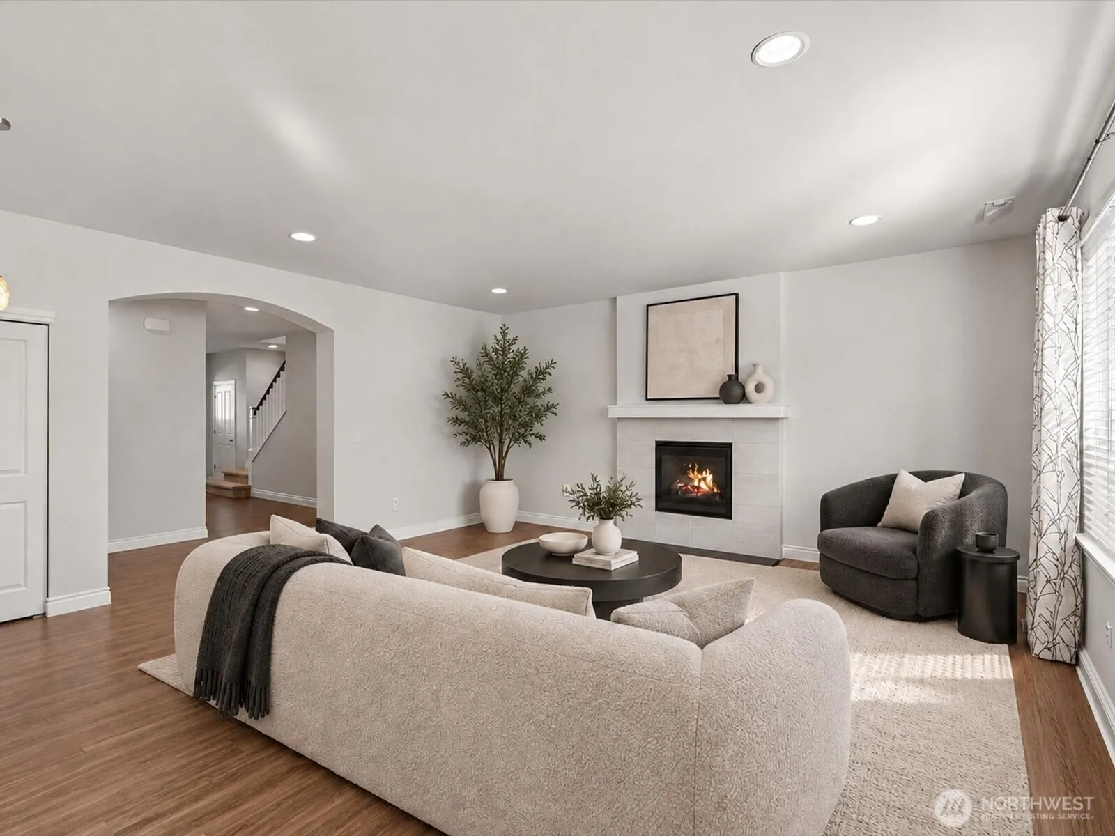 20334 85th Place NE, Bothell, WA 98011