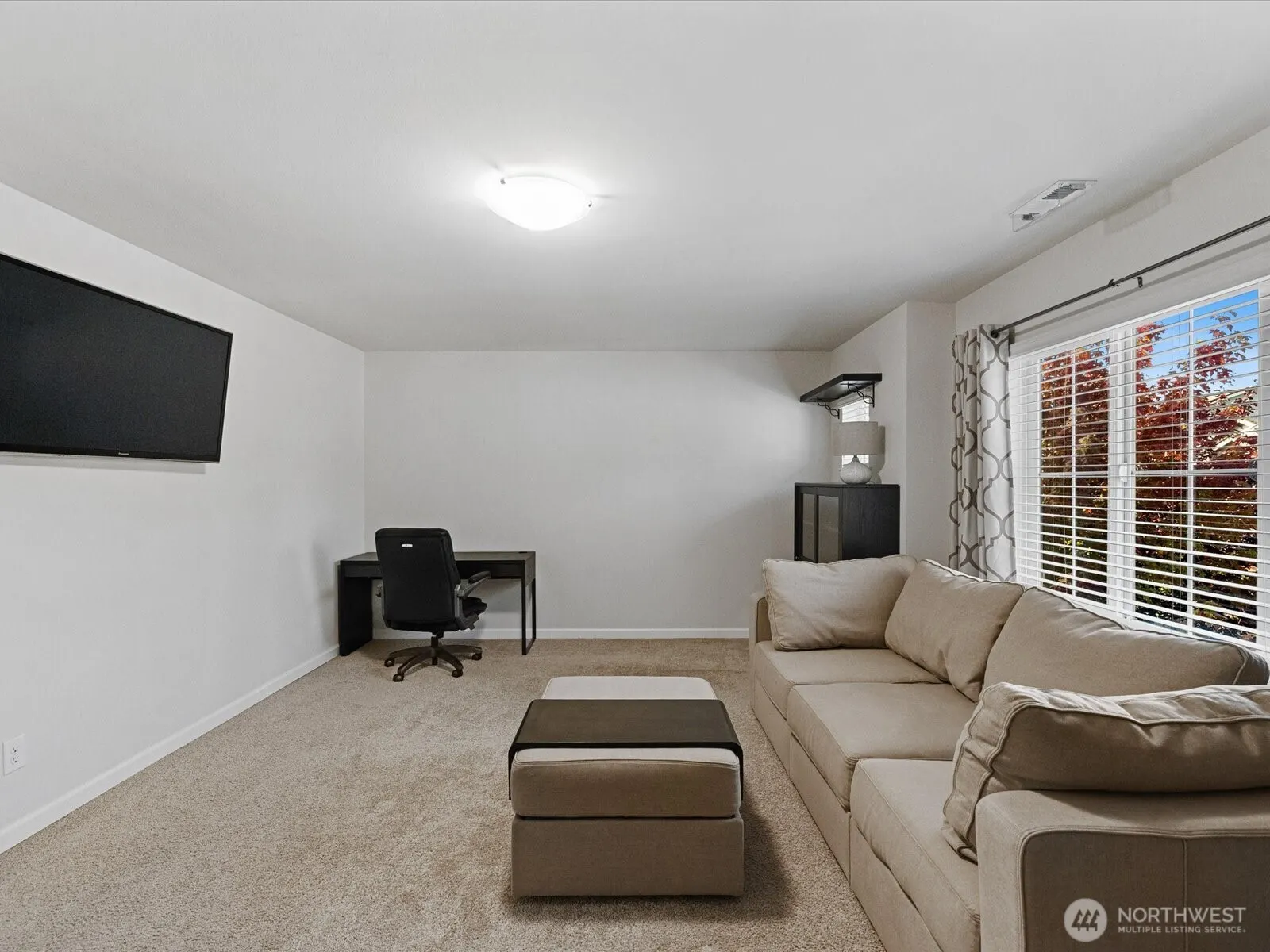 20334 85th Place NE, Bothell, WA 98011