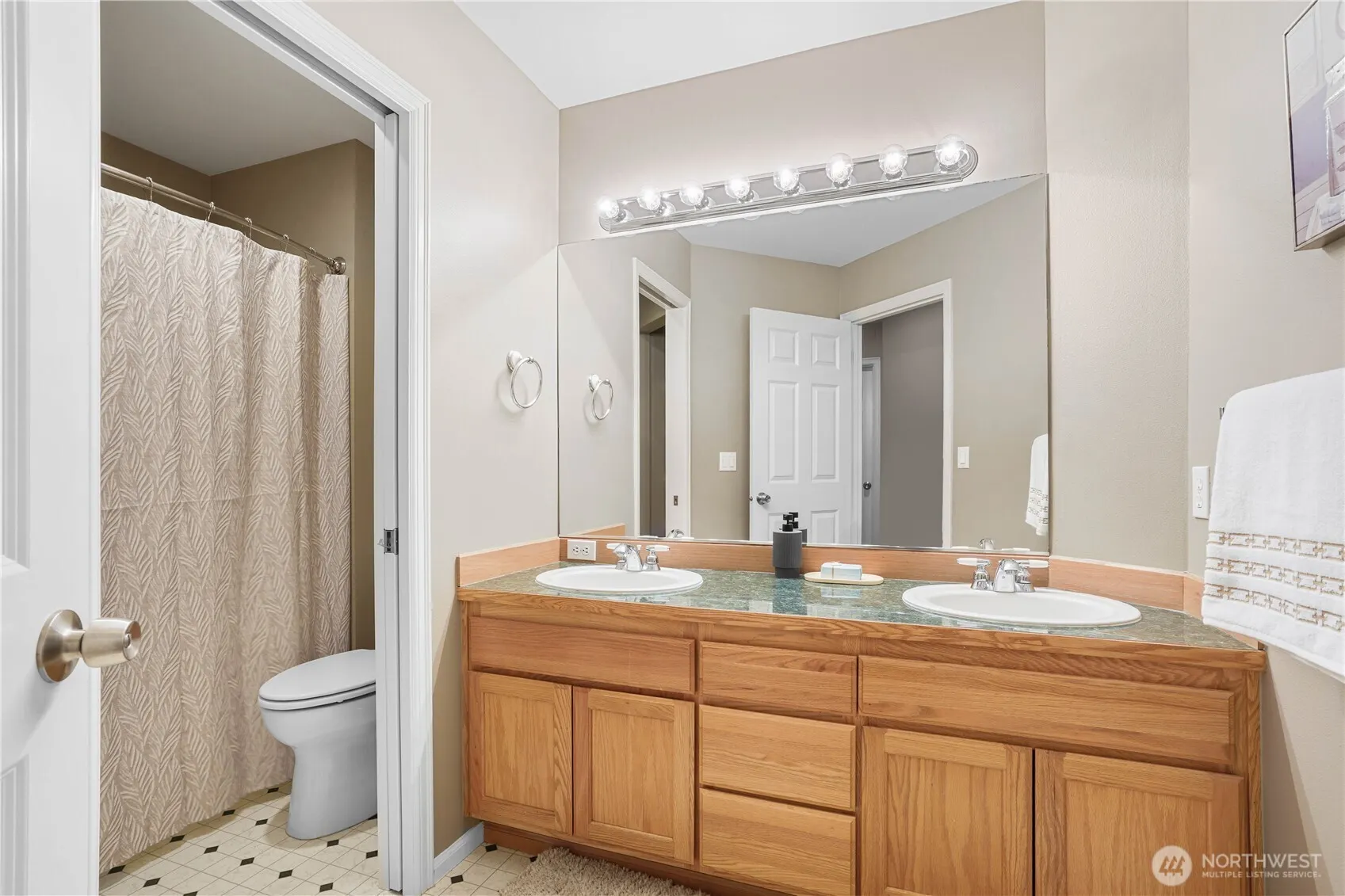 17343 SE 187th Street , Renton, WA 98058