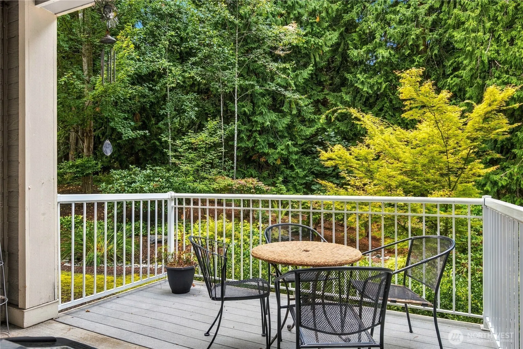 4535 Providence Point Place SE #102, Issaquah, WA 98029