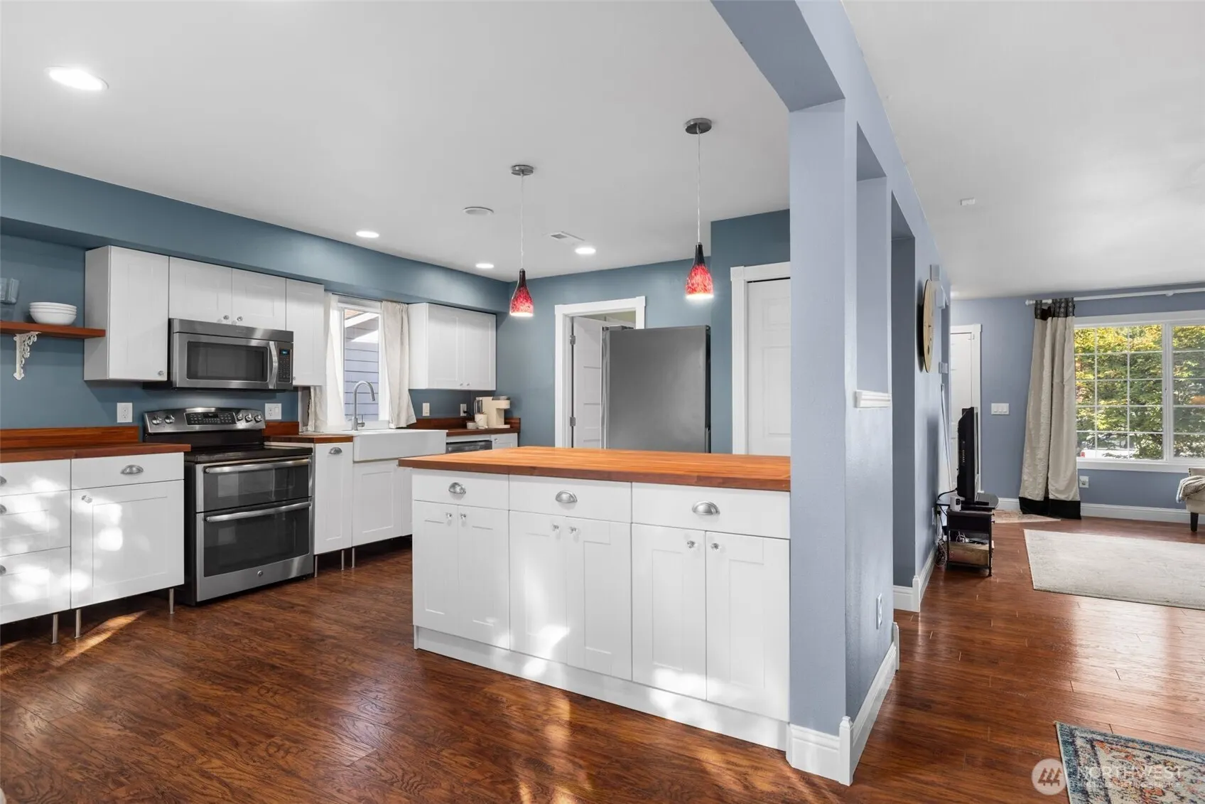 3111 154th Street SW, Lynnwood, WA 98087