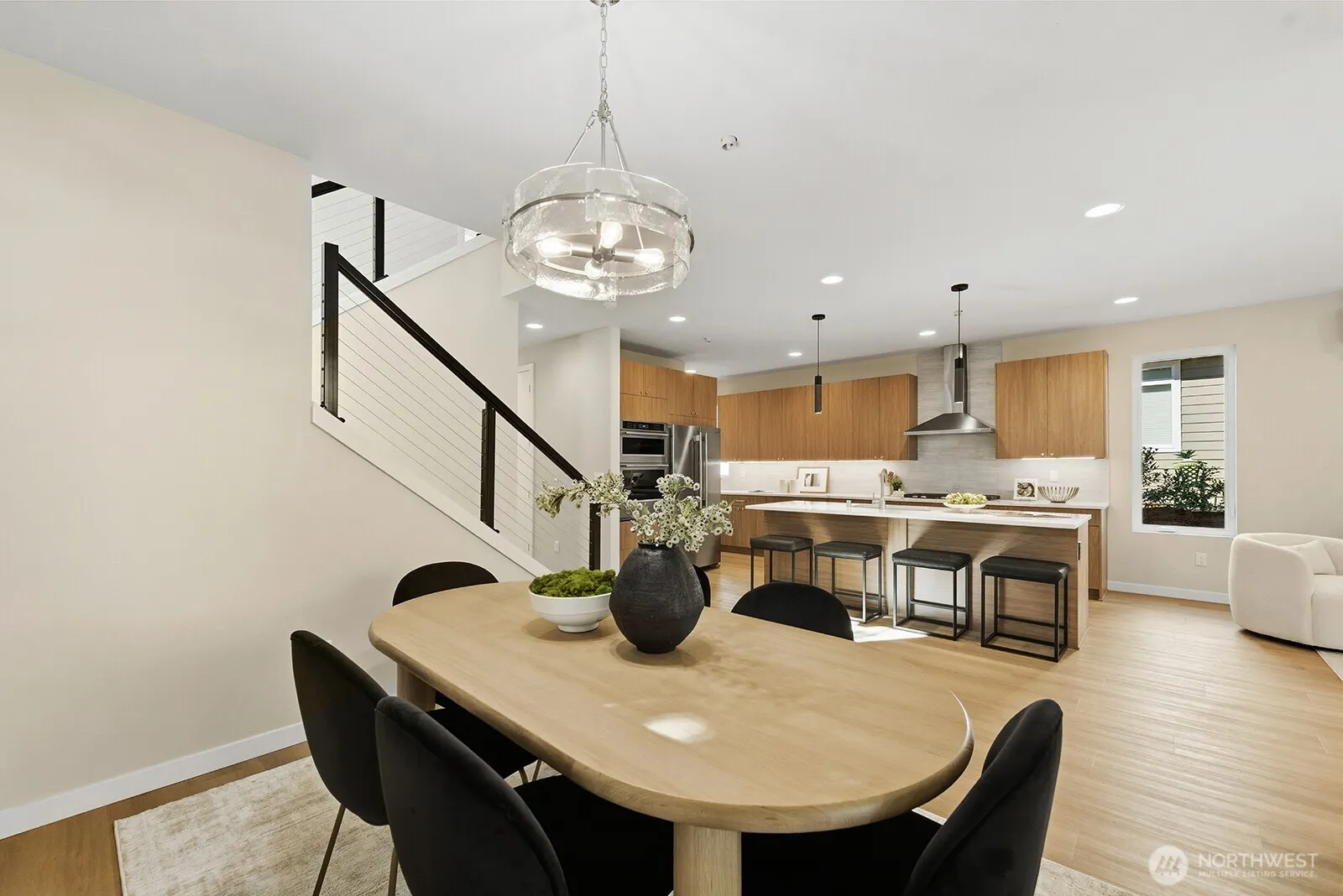 1072 205th Avenue NE, Sammamish, WA 98074
