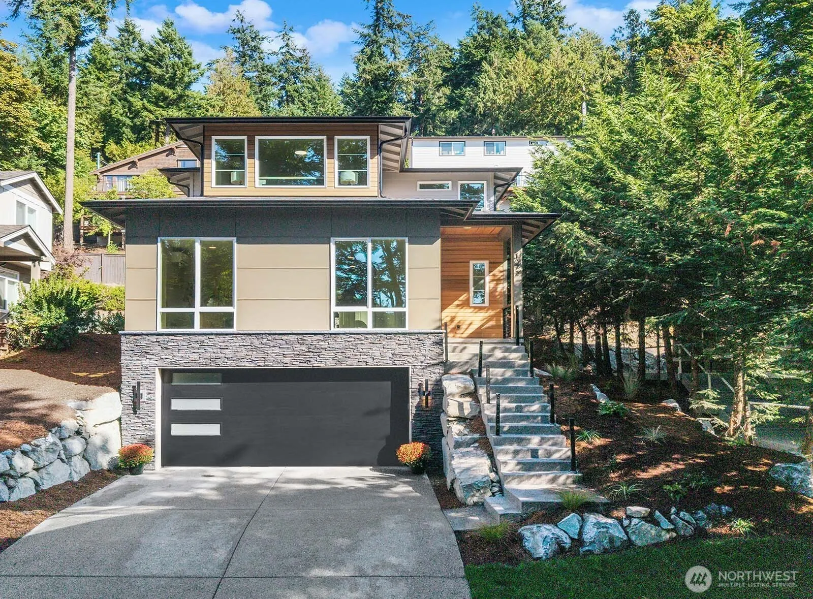 1072 205th Avenue NE, Sammamish, WA 98074