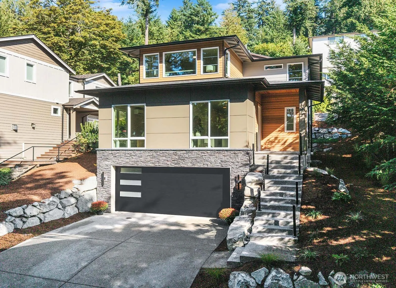 1072 205th Avenue NE, Sammamish, WA 98074