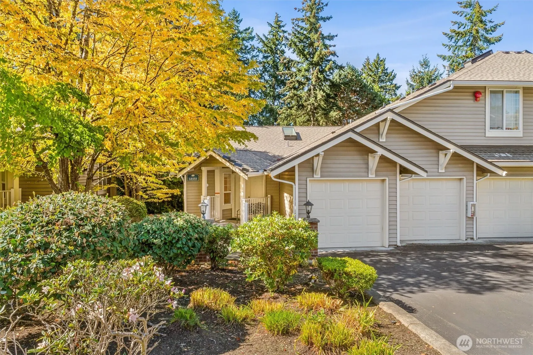 18555 NE 57th Street #18555, Redmond, WA 98052