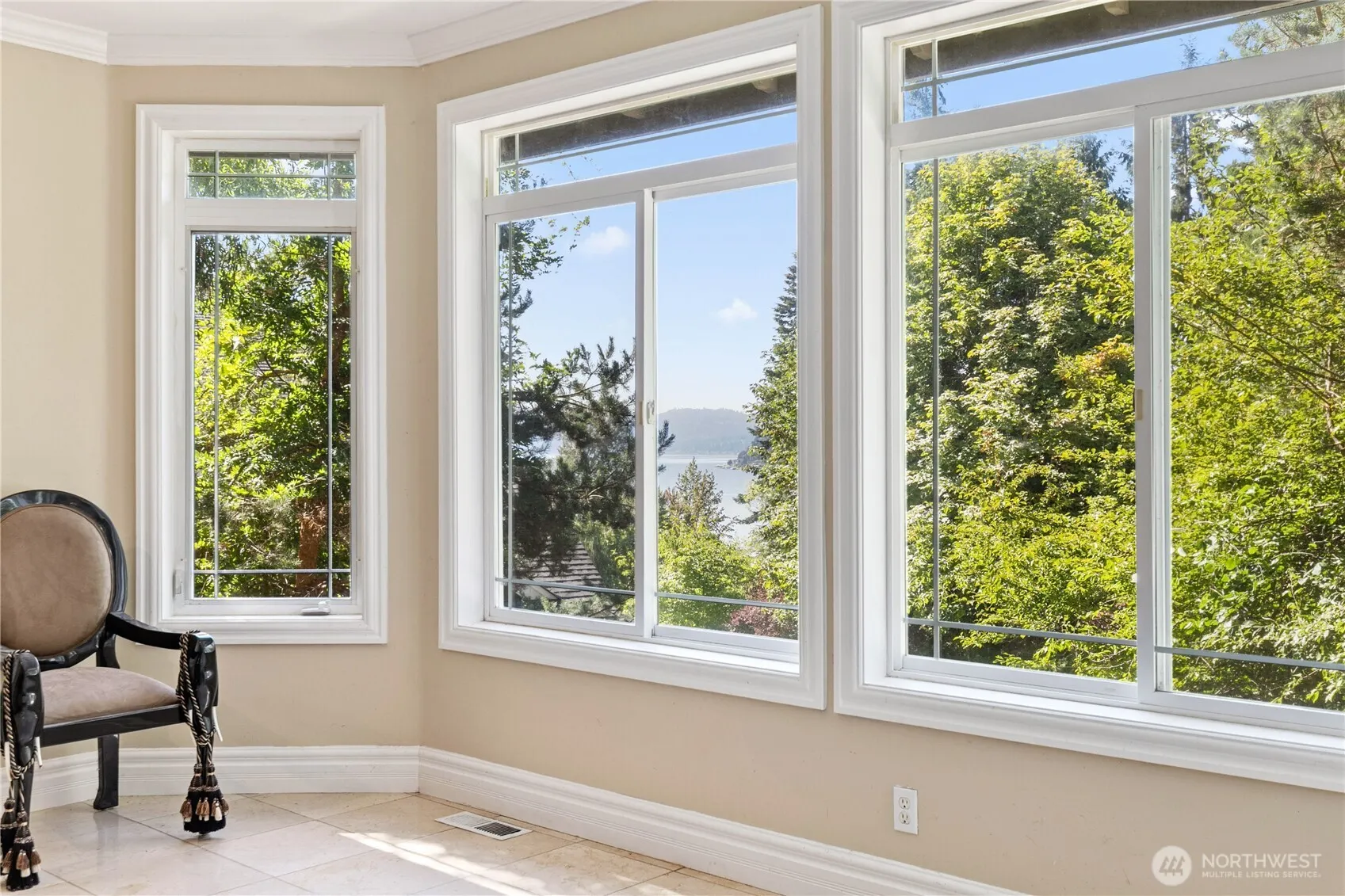 19627 NE 33rd Place , Sammamish, WA 98074