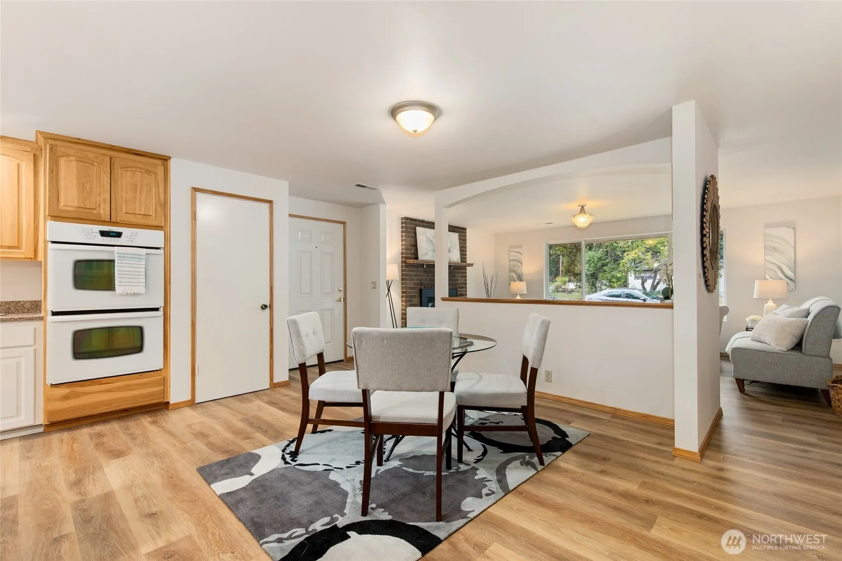 1730 216th Street SW, Lynnwood, WA 98036