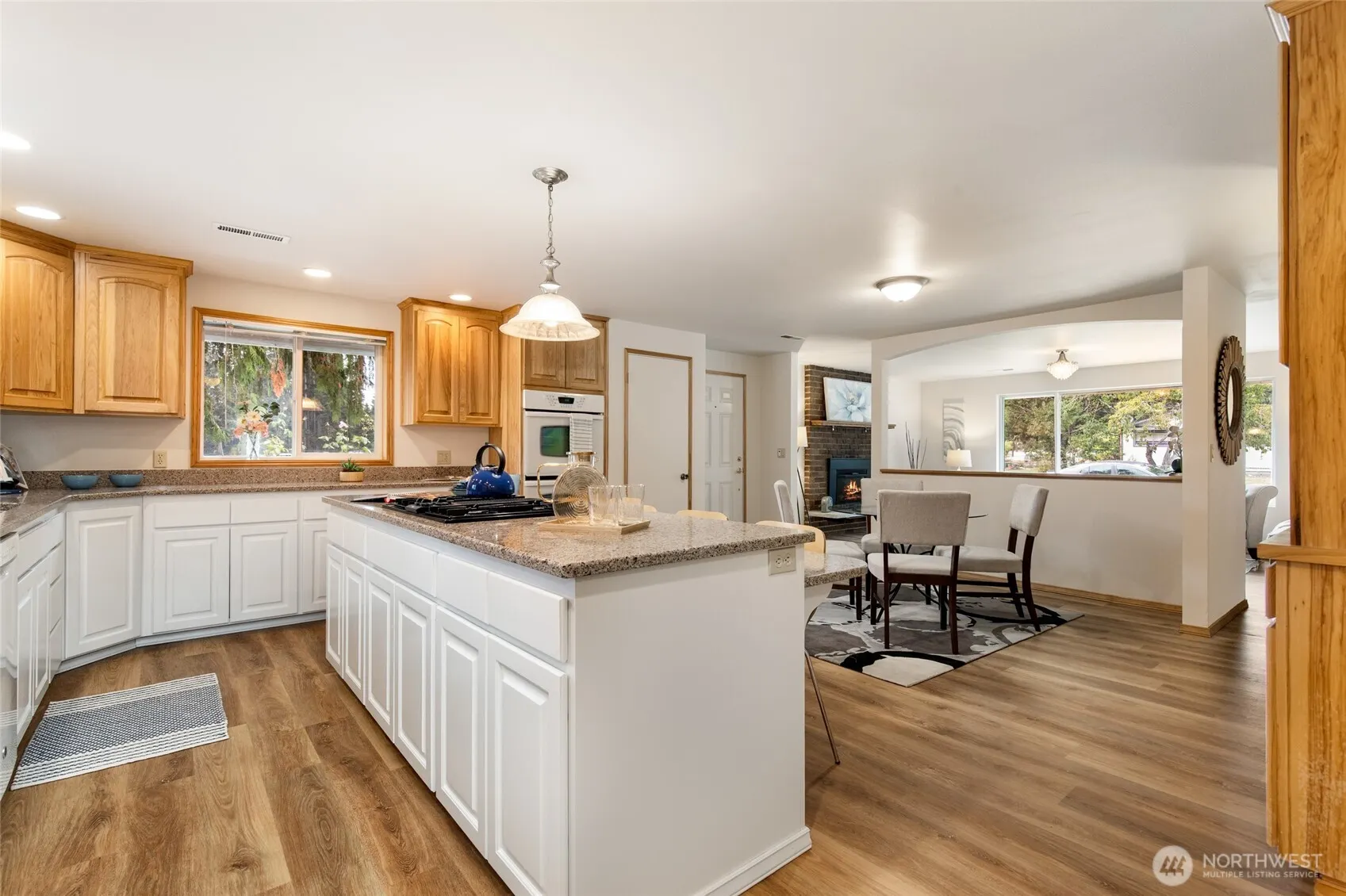 1730 216th Street SW, Lynnwood, WA 98036