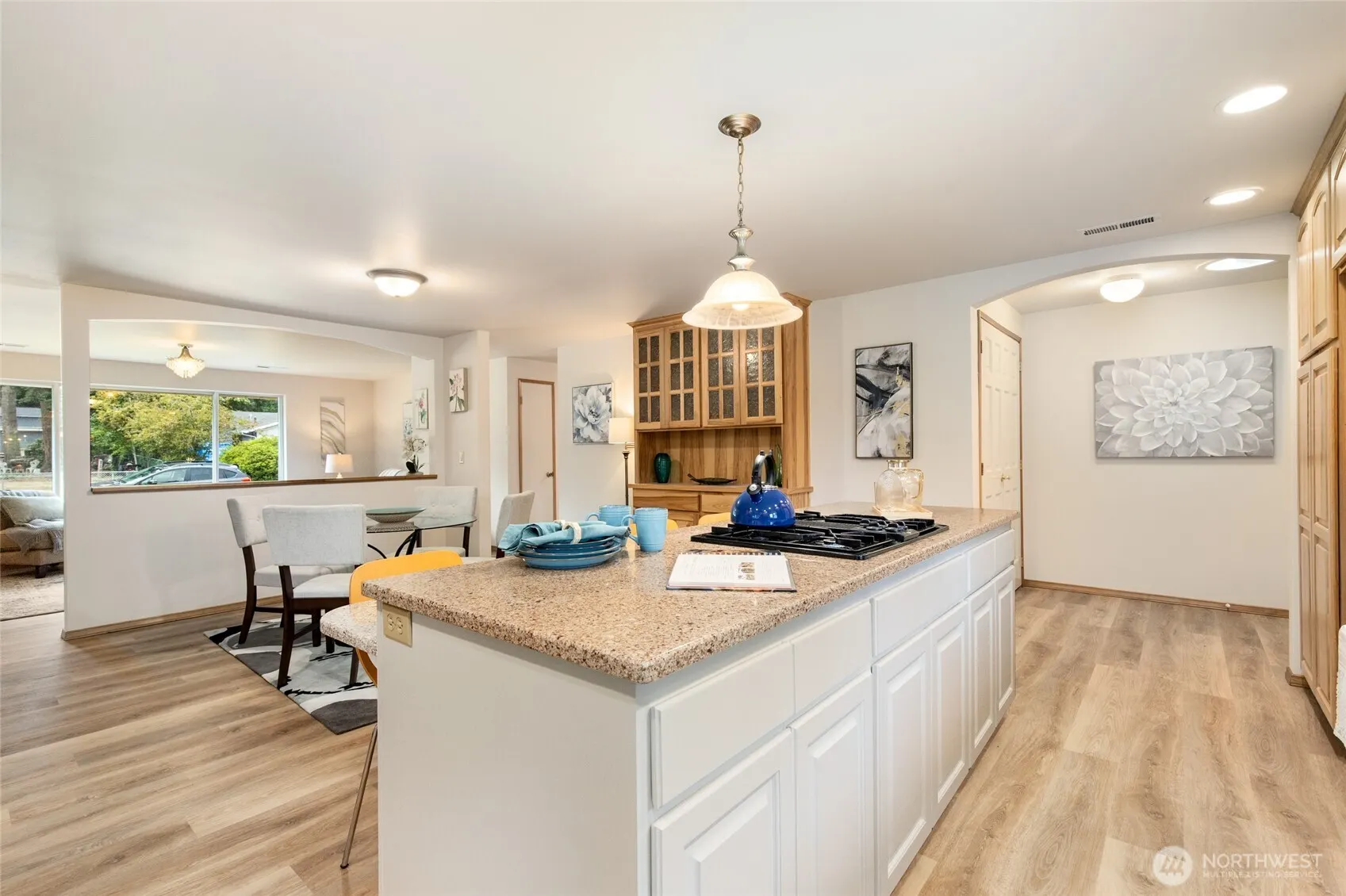 1730 216th Street SW, Lynnwood, WA 98036