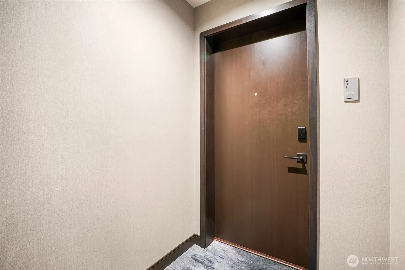 889 NE 103rd Avenue #610, Bellevue, WA 98004