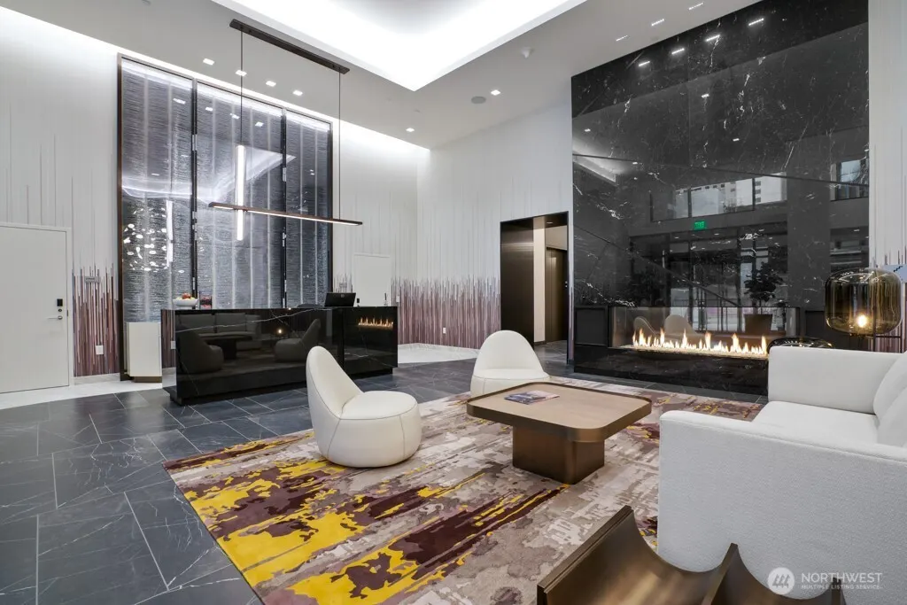 889 NE 103rd Avenue #610, Bellevue, WA 98004