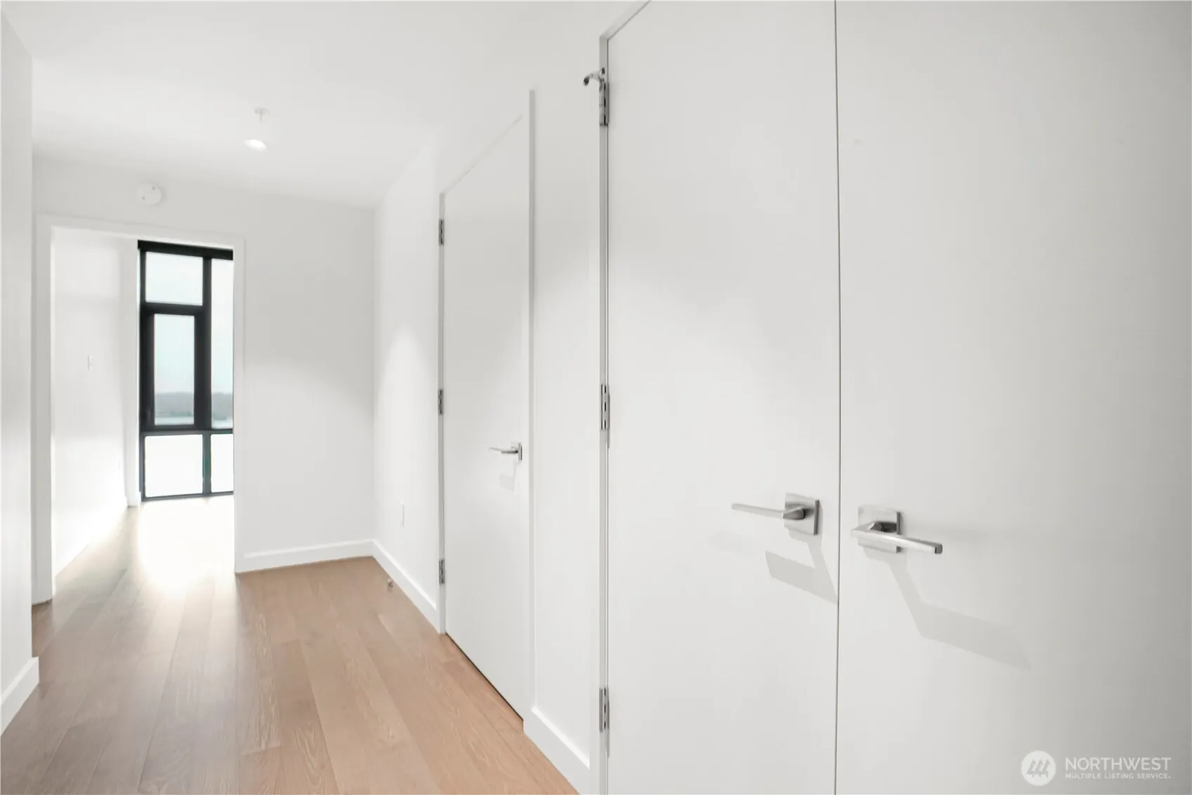 889 NE 103rd Avenue #610, Bellevue, WA 98004