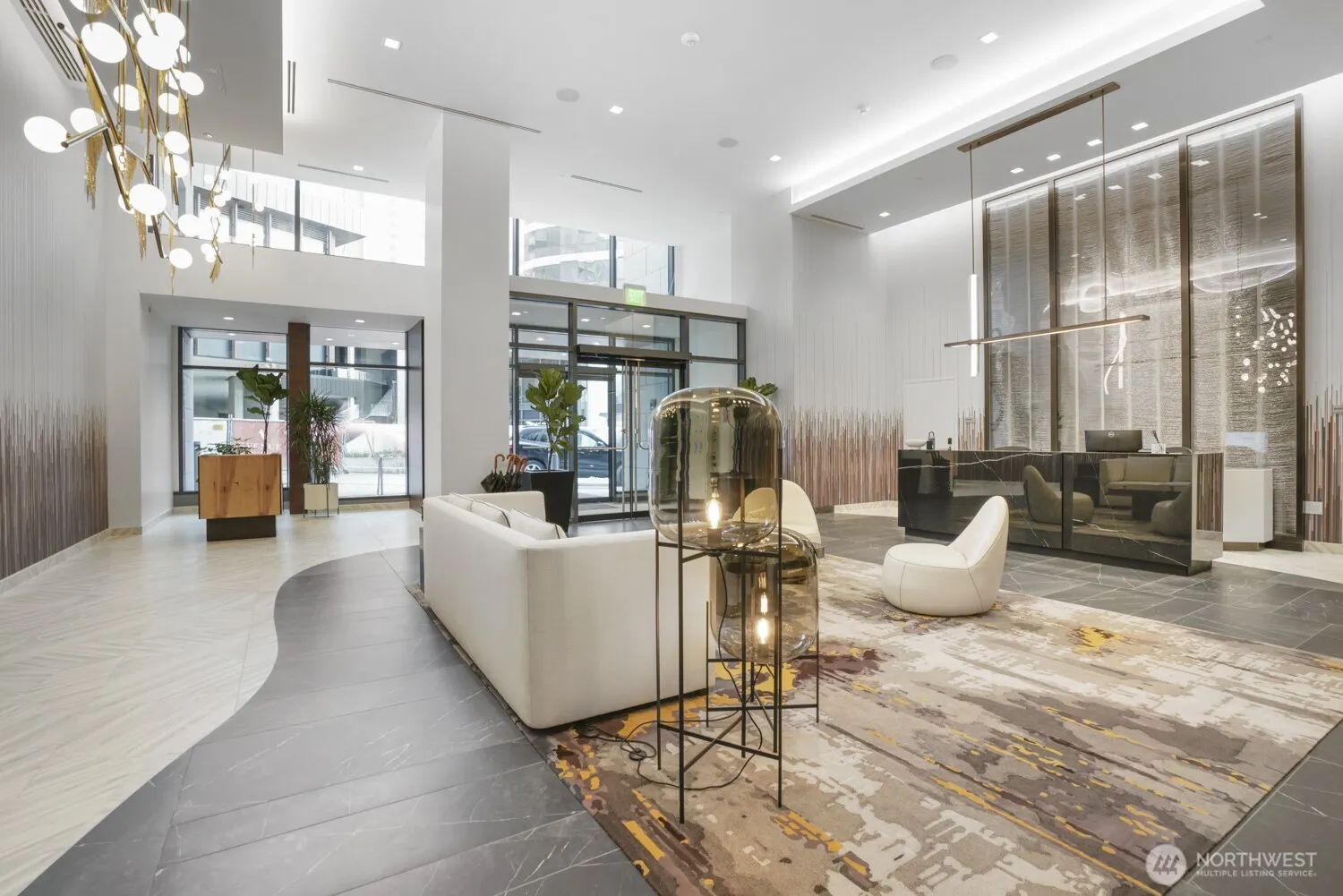 889 NE 103rd Avenue #610, Bellevue, WA 98004