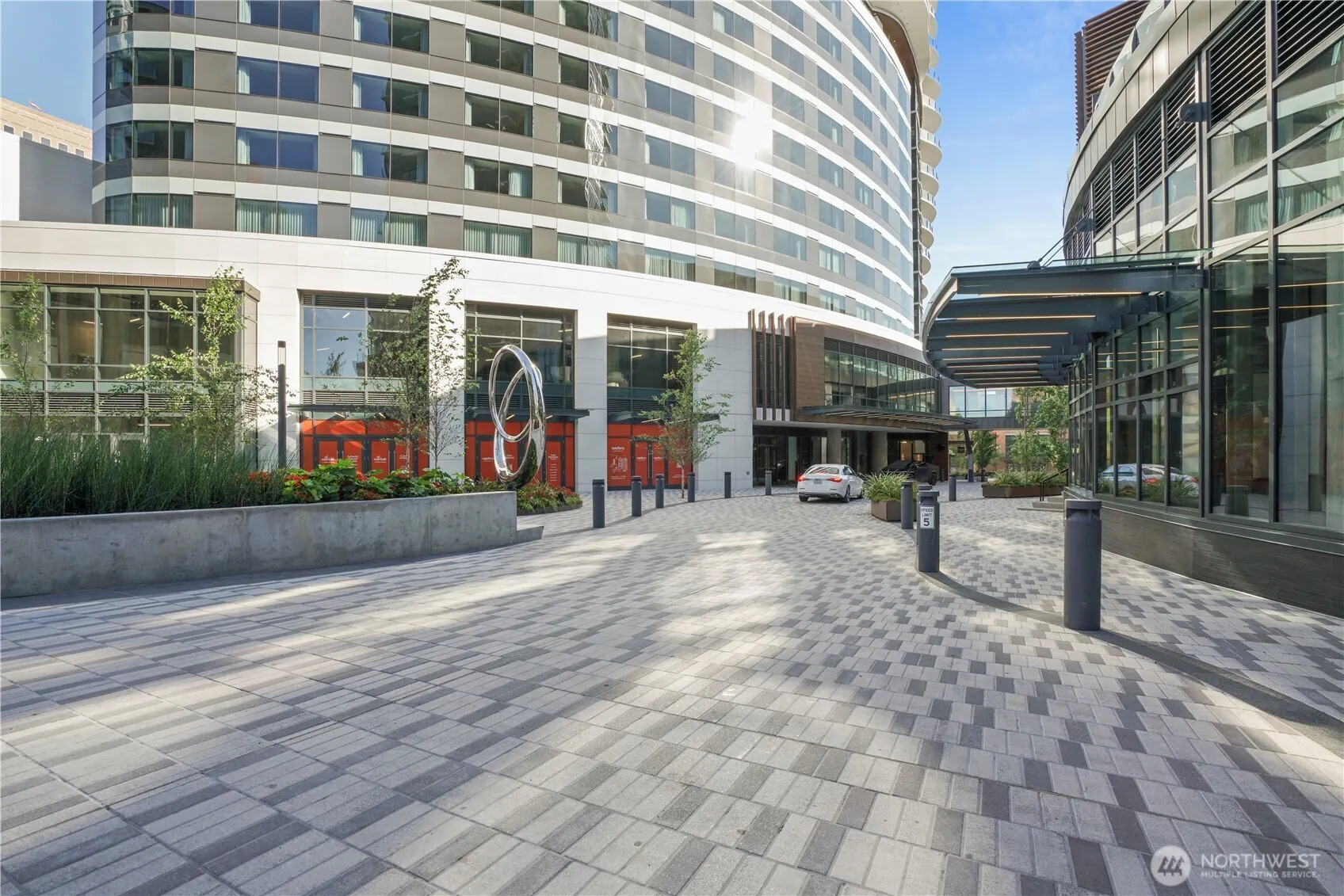 889 NE 103rd Avenue #610, Bellevue, WA 98004