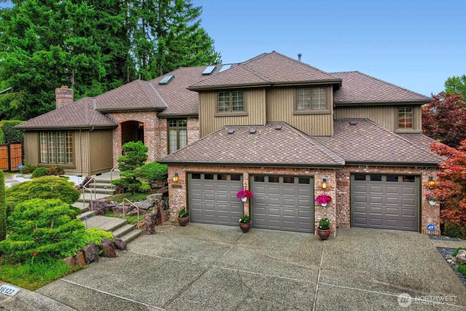 16122 NE 49th Court , Redmond, WA 98052