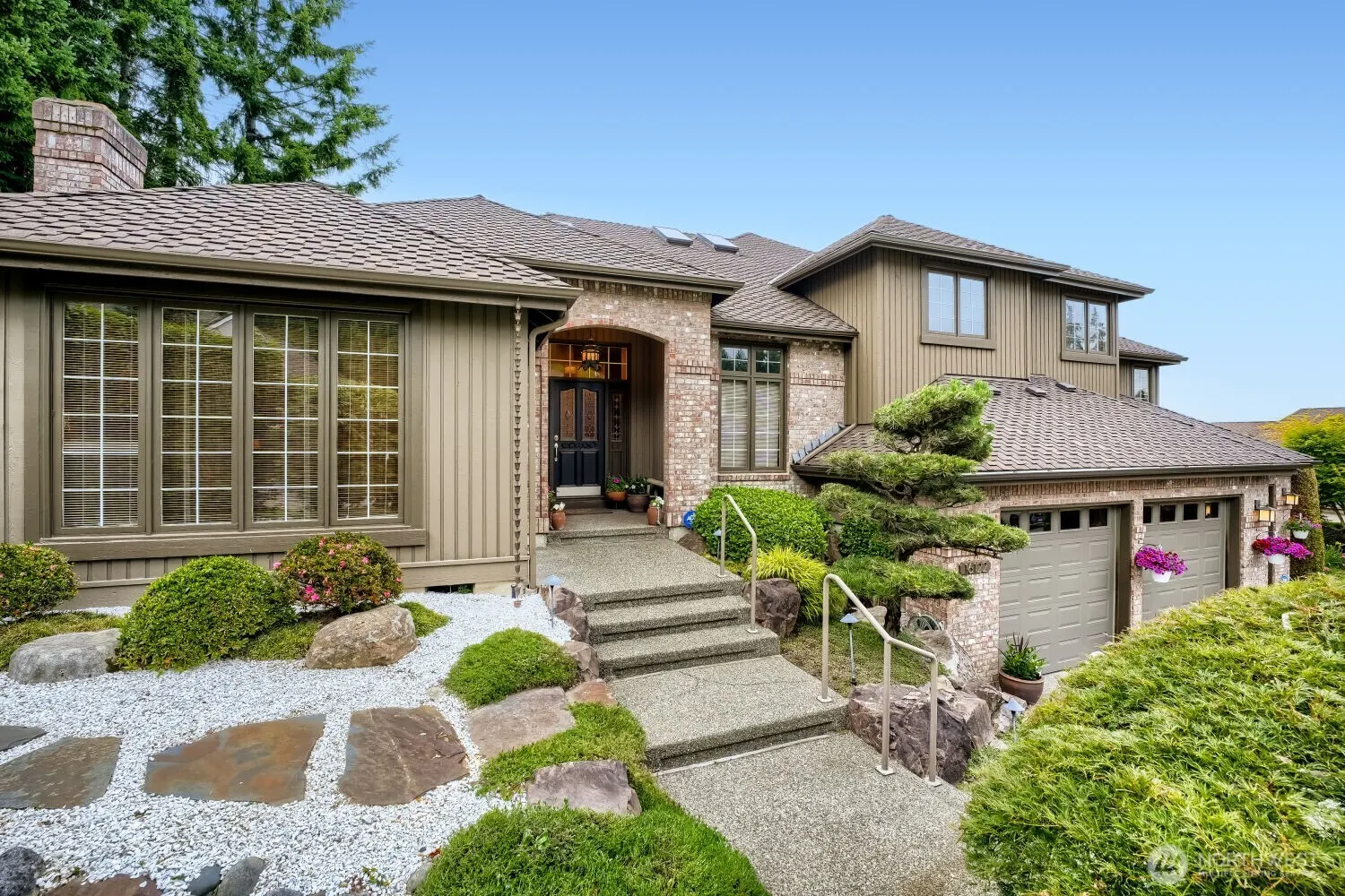 16122 NE 49th Court , Redmond, WA 98052