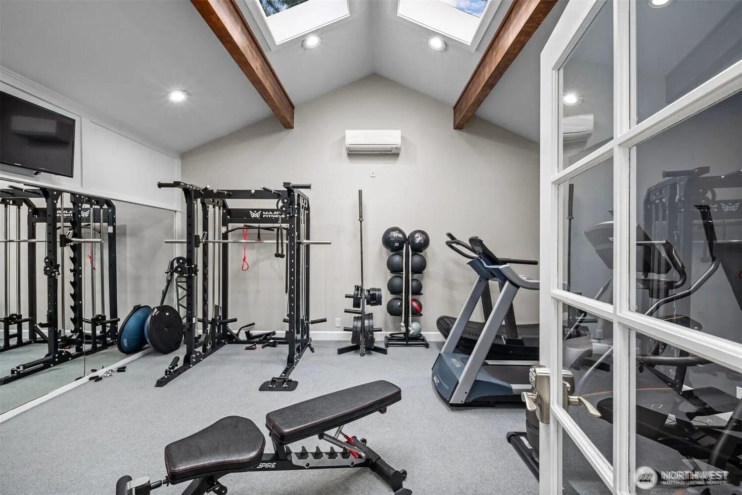 17498 NE 40th Place #I1, Redmond, WA 98052