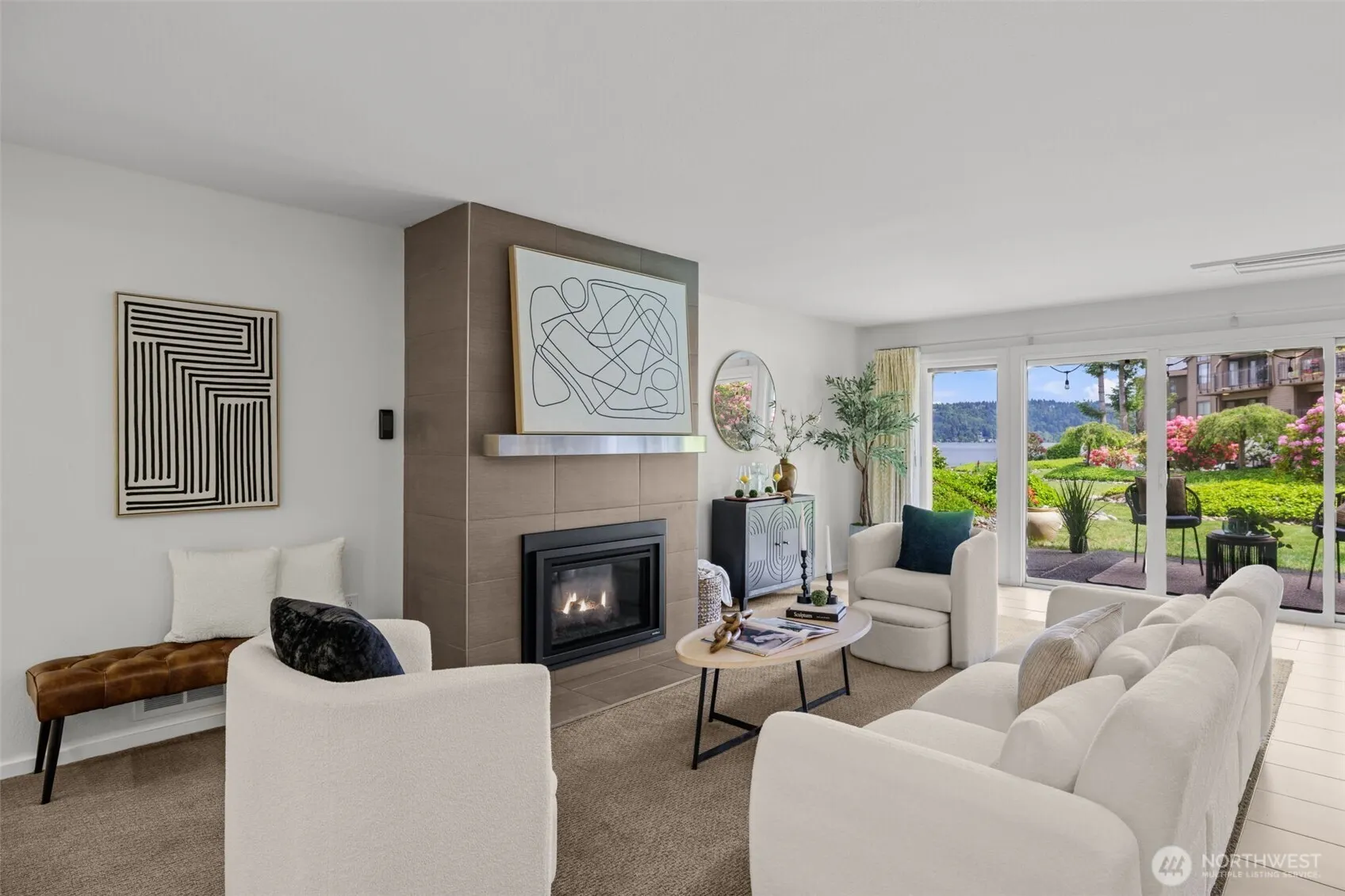17498 NE 40th Place #I1, Redmond, WA 98052