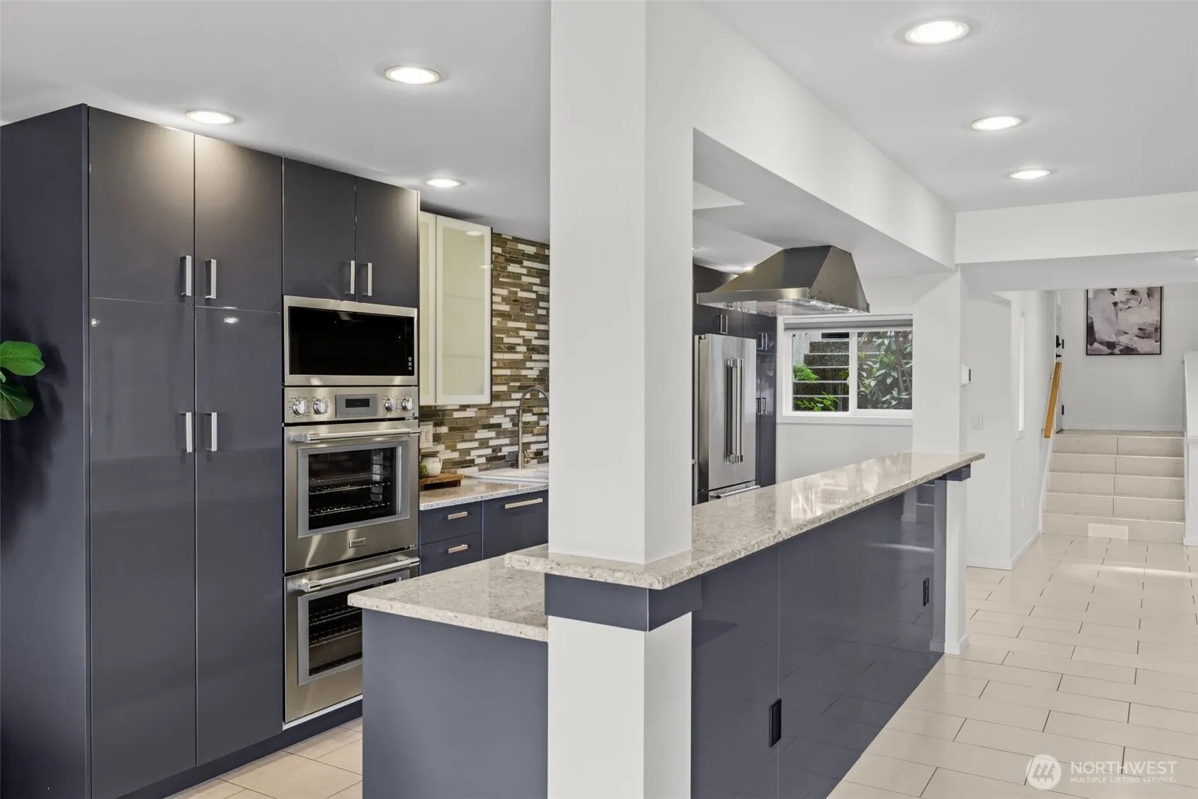 17498 NE 40th Place #I1, Redmond, WA 98052