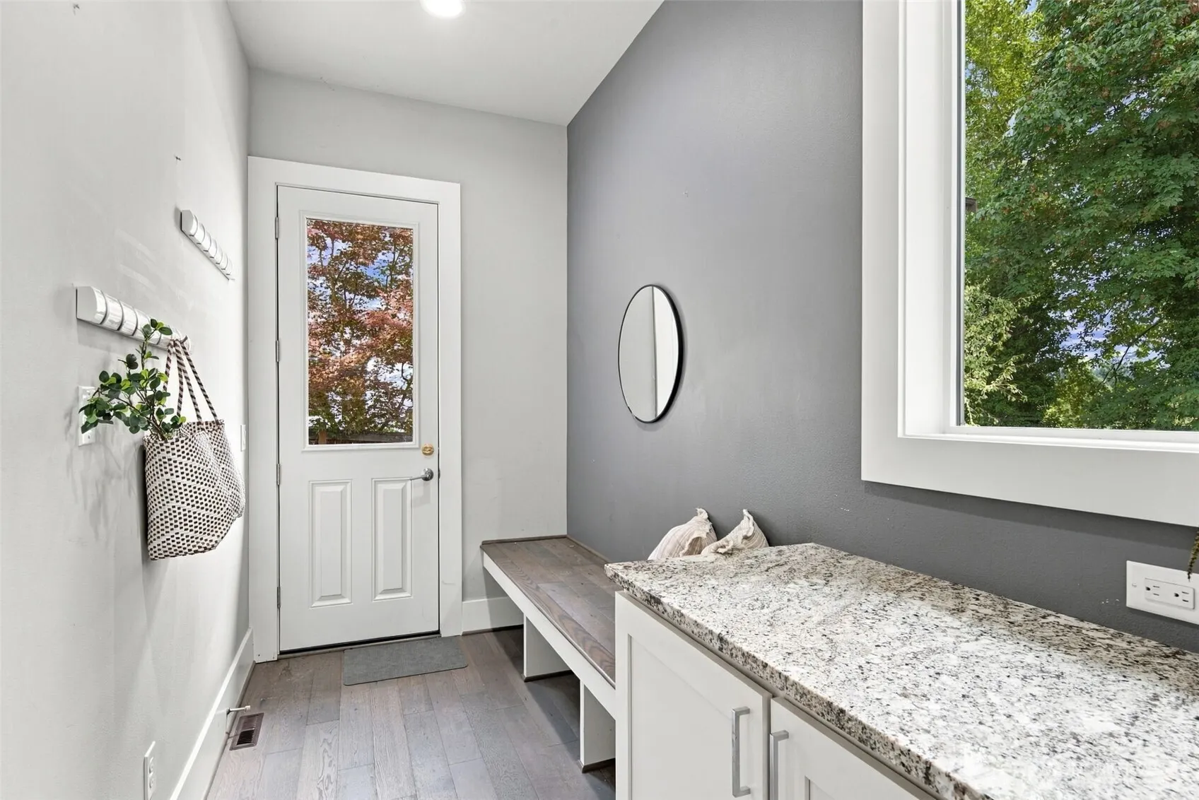 3240 112th Avenue SE, Bellevue, WA 98004