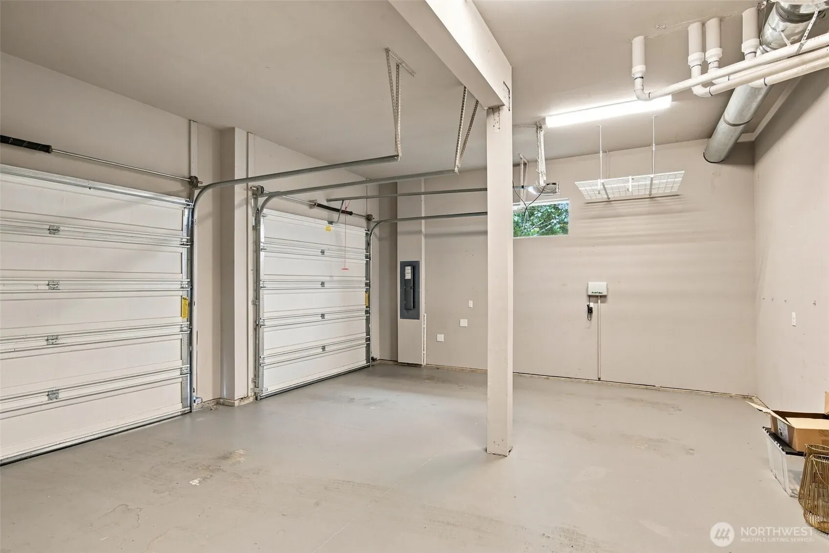 3240 112th Avenue SE, Bellevue, WA 98004