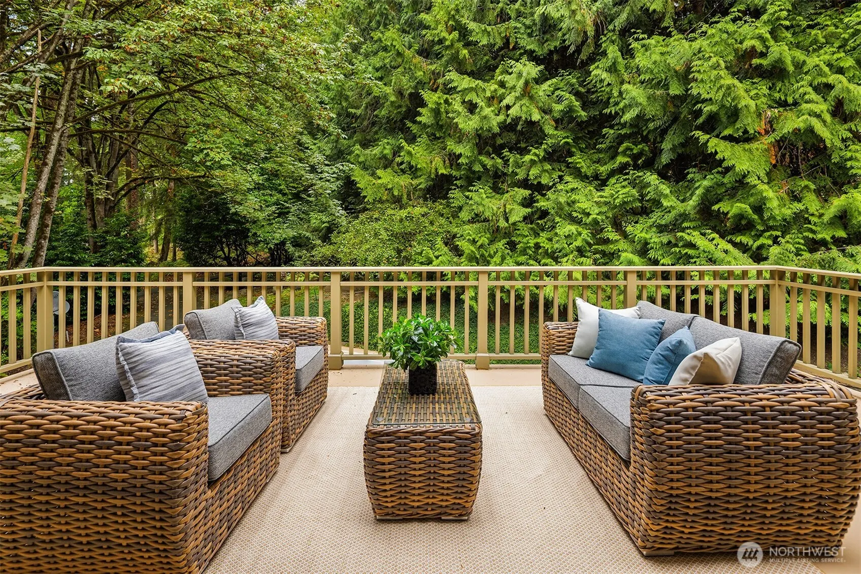 21007 NE 117th Street , Redmond, WA 98053