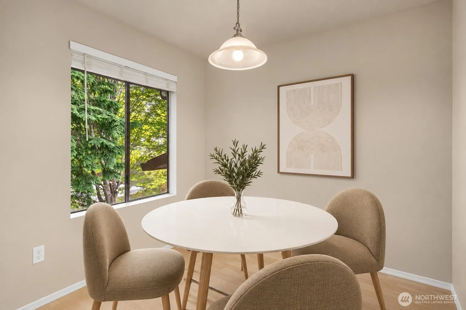 12021 100th Avenue NE #C3, Kirkland, WA 98034