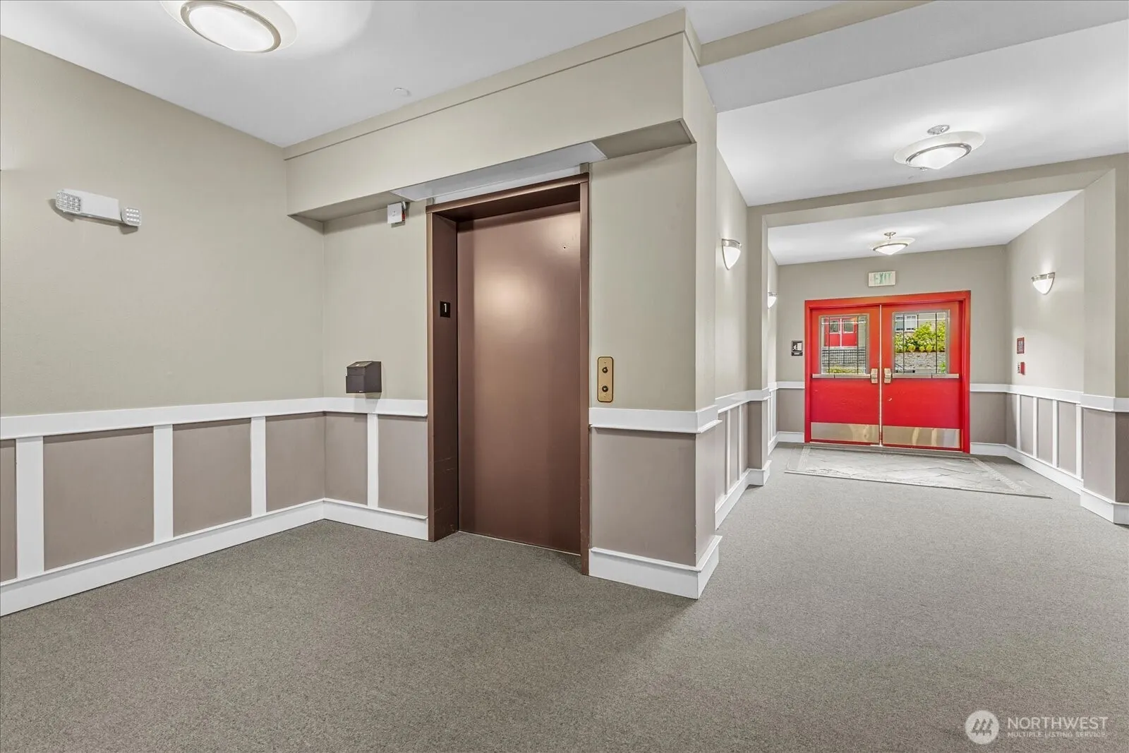 973 NE Ingram Street #A101, Issaquah, WA 98029-5429