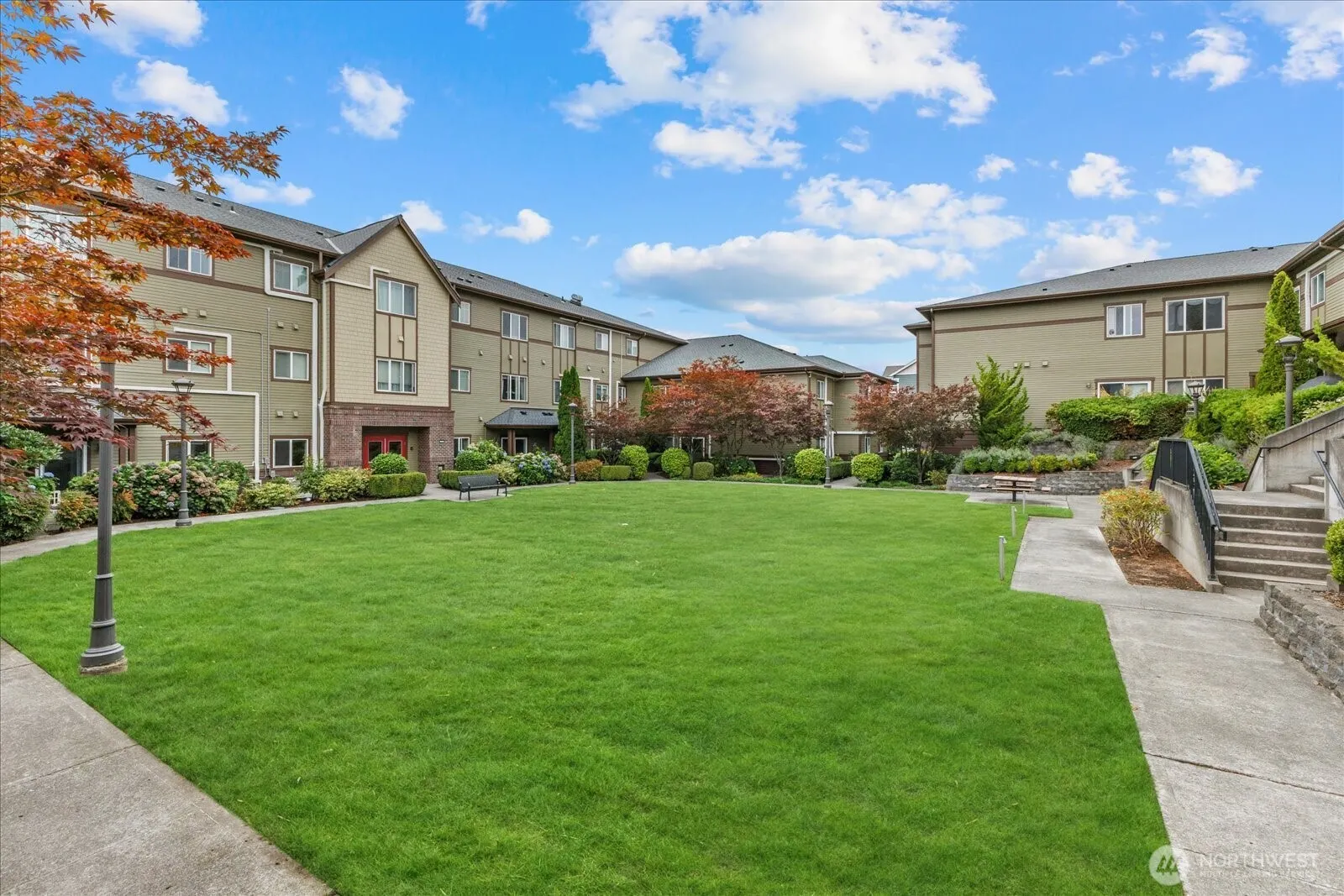 973 NE Ingram Street #A101, Issaquah, WA 98029-5429