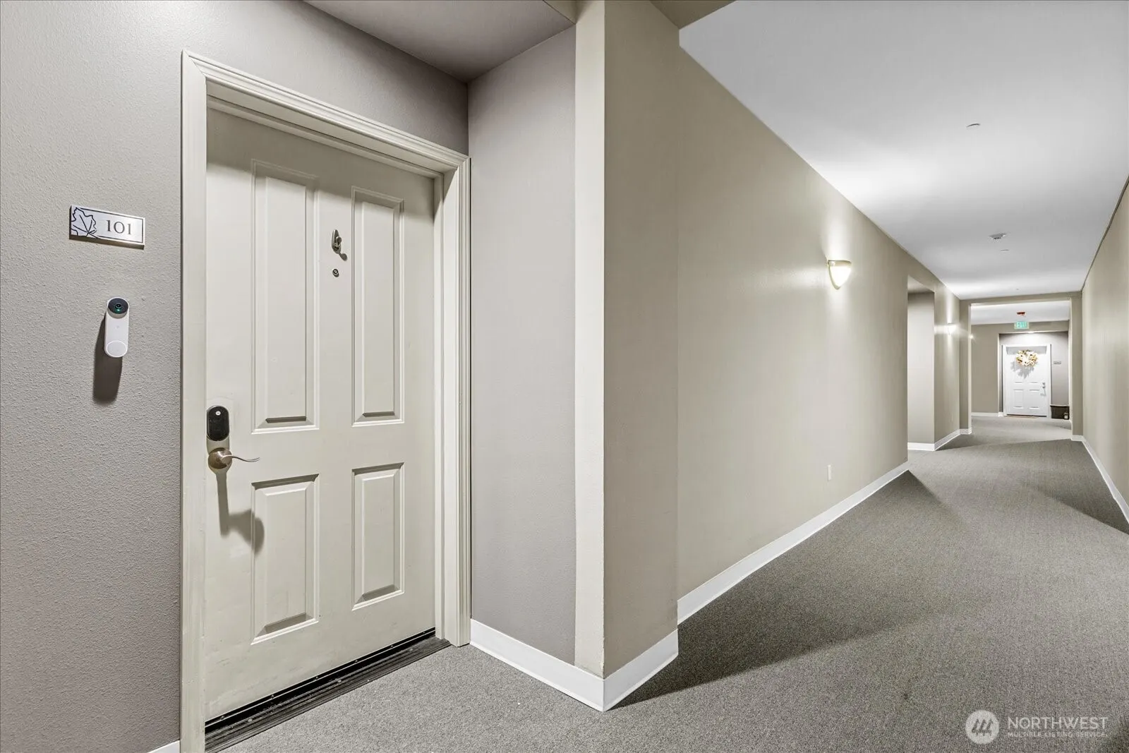973 NE Ingram Street #A101, Issaquah, WA 98029-5429