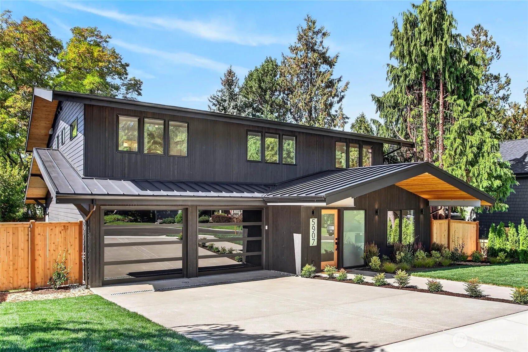 5907 105th Avenue NE, Kirkland, WA 98033