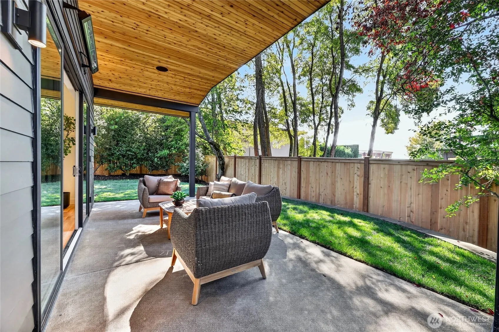 5907 105th Avenue NE, Kirkland, WA 98033