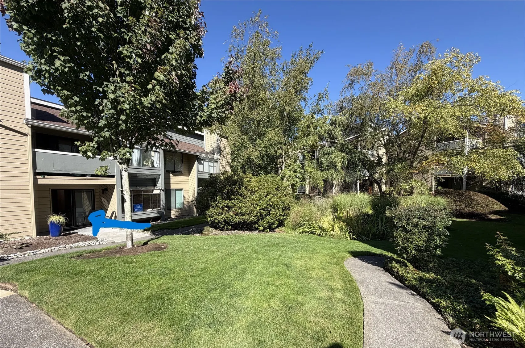 4820 200th Street SW #B101, Lynnwood, WA 98036
