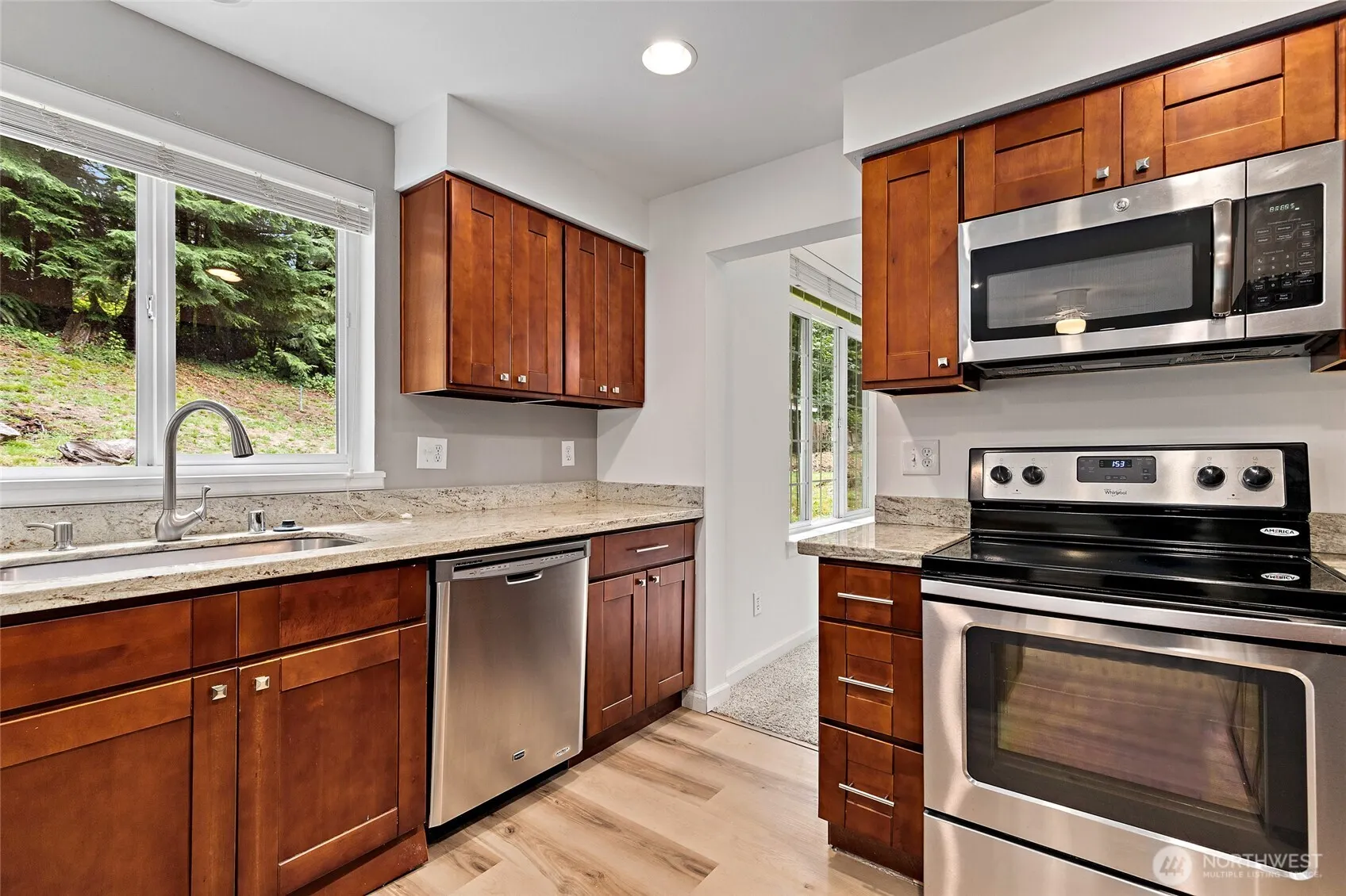 13250 235th Street SE, Issaquah, WA 98027