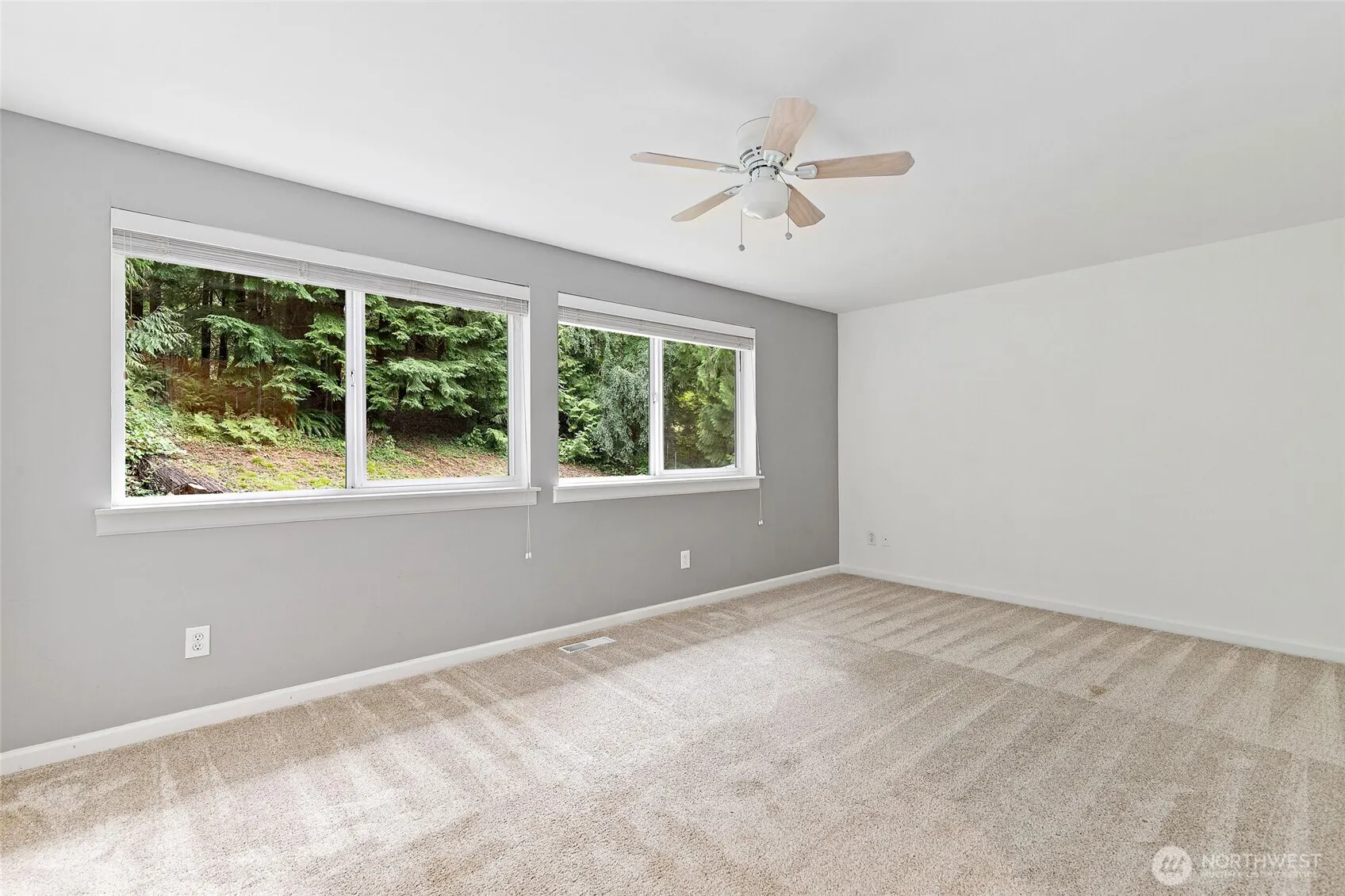 13250 235th Street SE, Issaquah, WA 98027