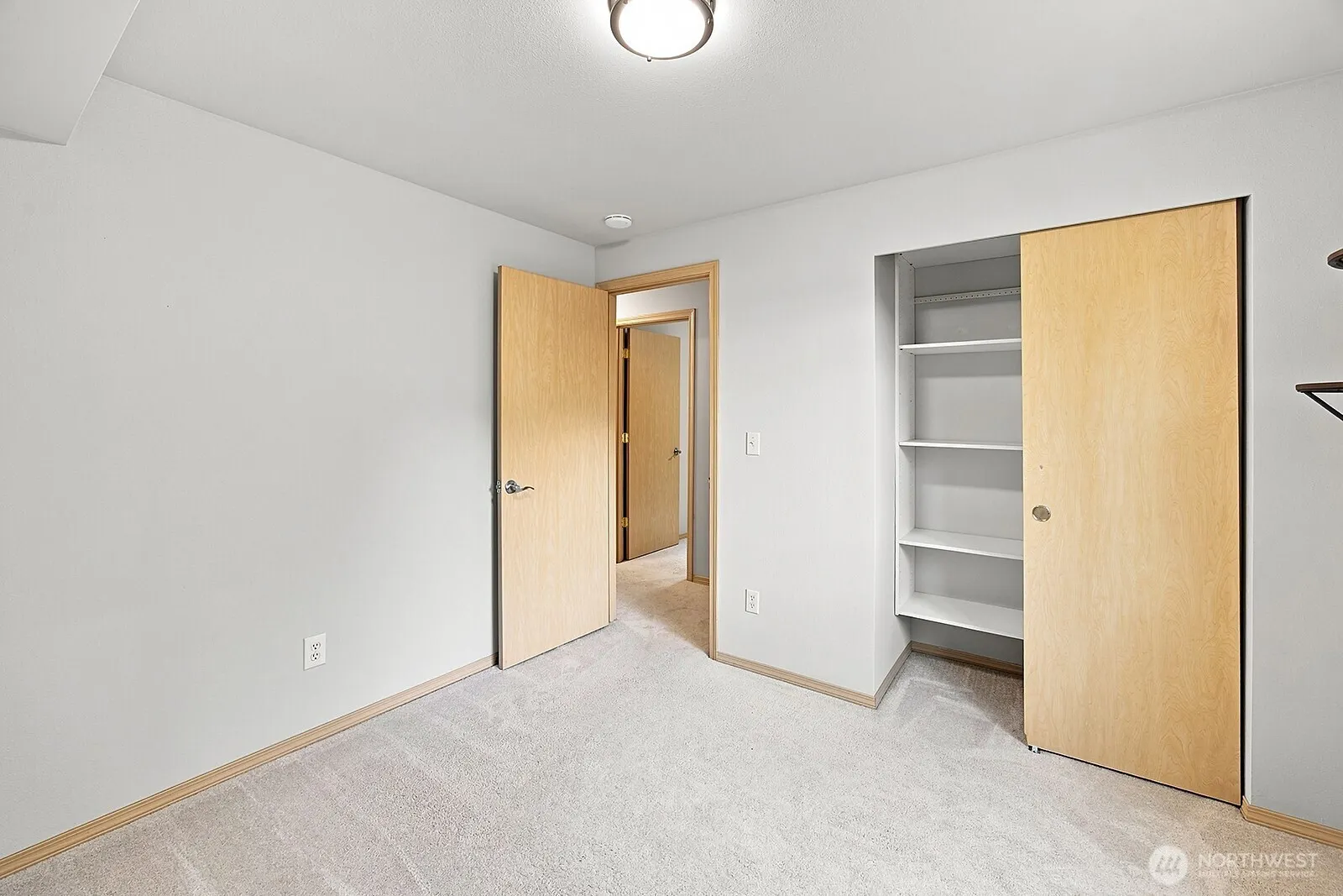 14733 SE 187th Circle , Renton, WA 98058-9310