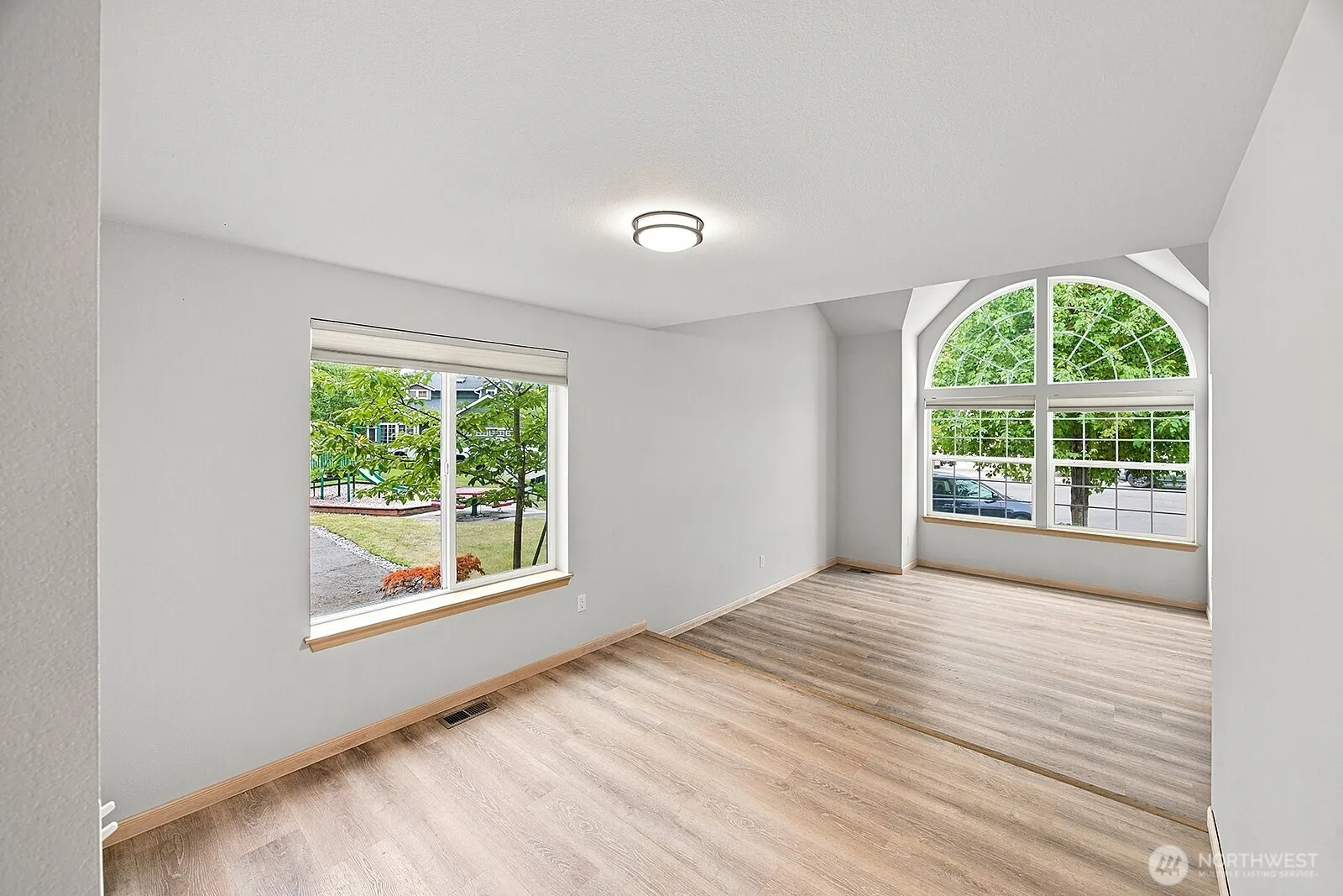 14733 SE 187th Circle , Renton, WA 98058-9310