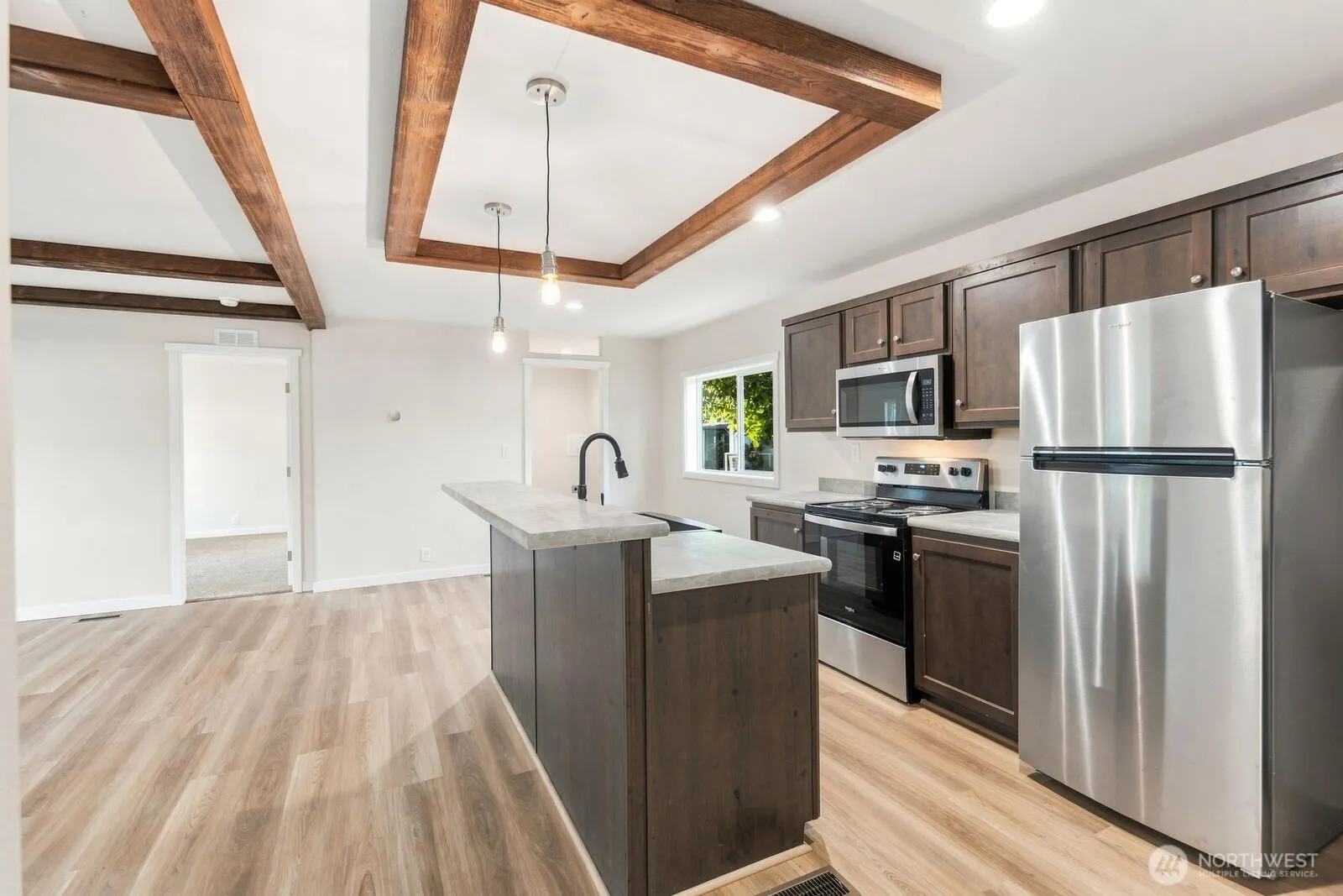1540 Maple Lane S #33, Kent, WA 98030
