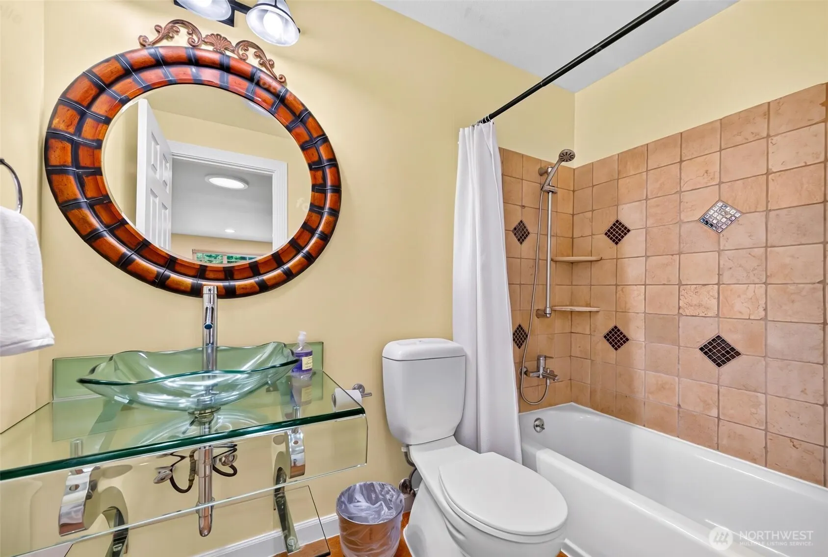16735 NE 139th Place , Woodinville, WA 98072