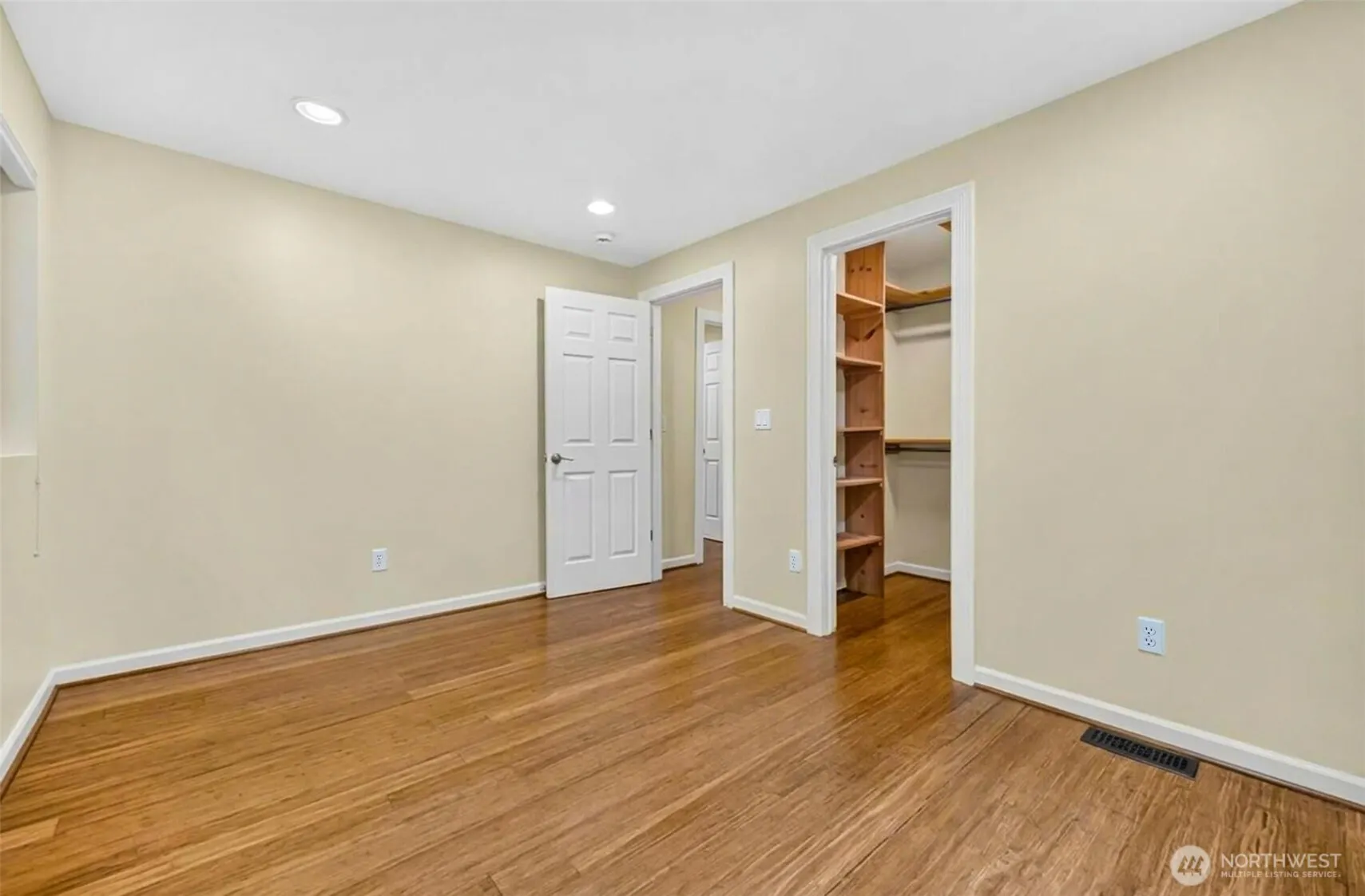 16735 NE 139th Place , Woodinville, WA 98072