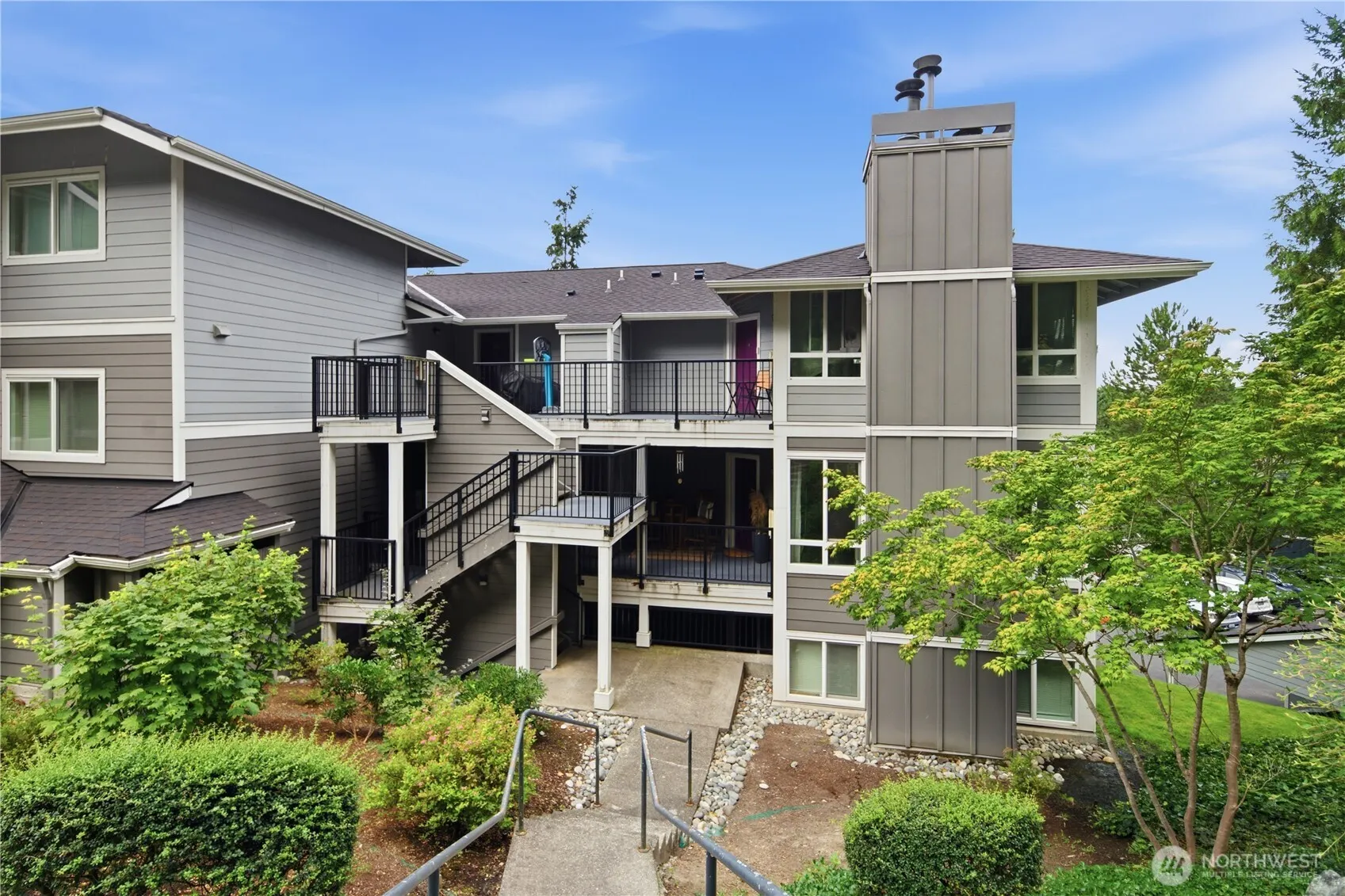 12012 NE 204th Place #C203, Bothell, WA 98011