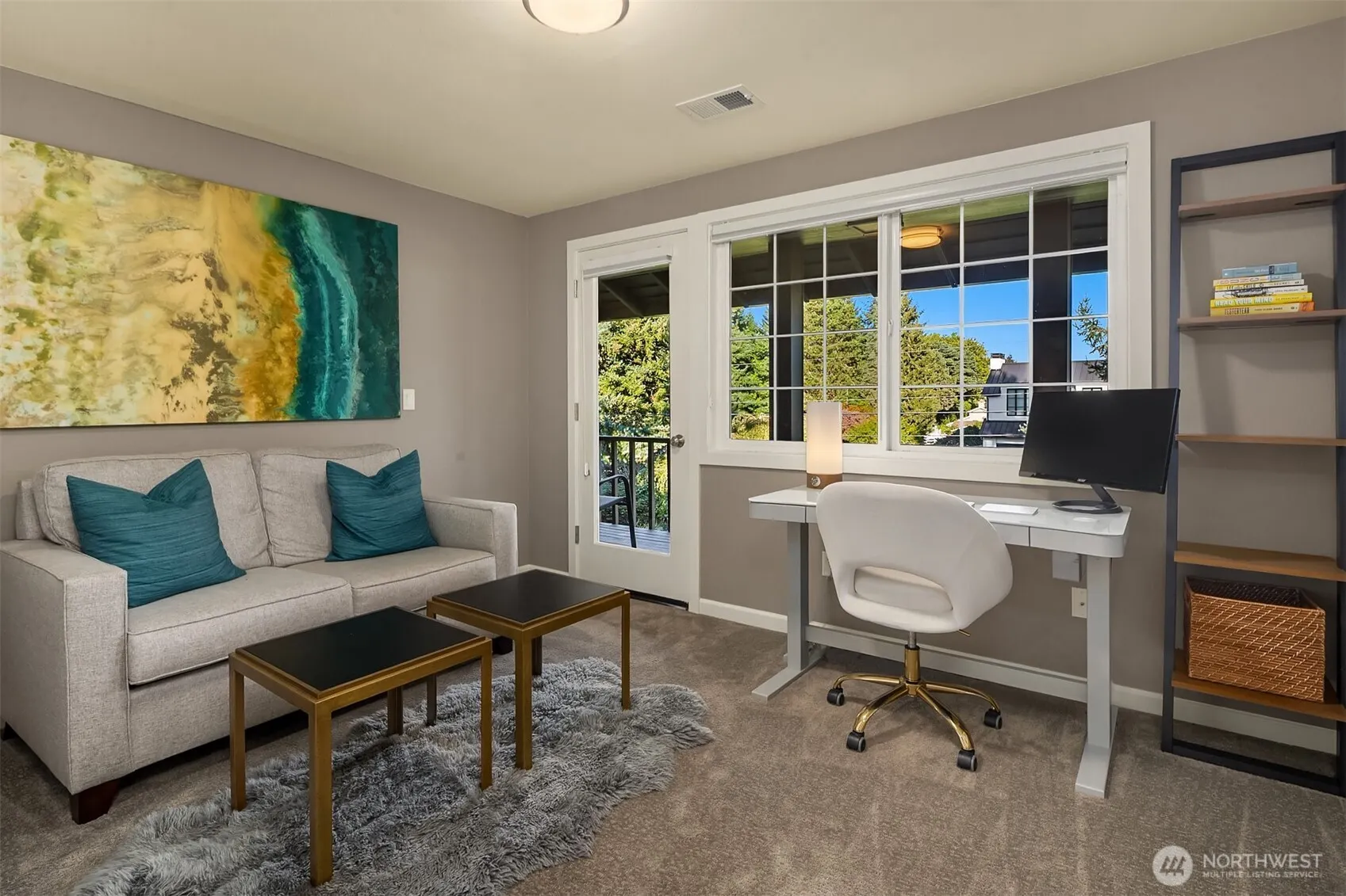 6031 126th Avenue NE, Kirkland, WA 98033