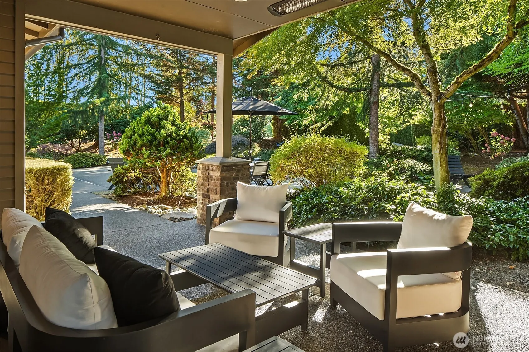 6031 126th Avenue NE, Kirkland, WA 98033