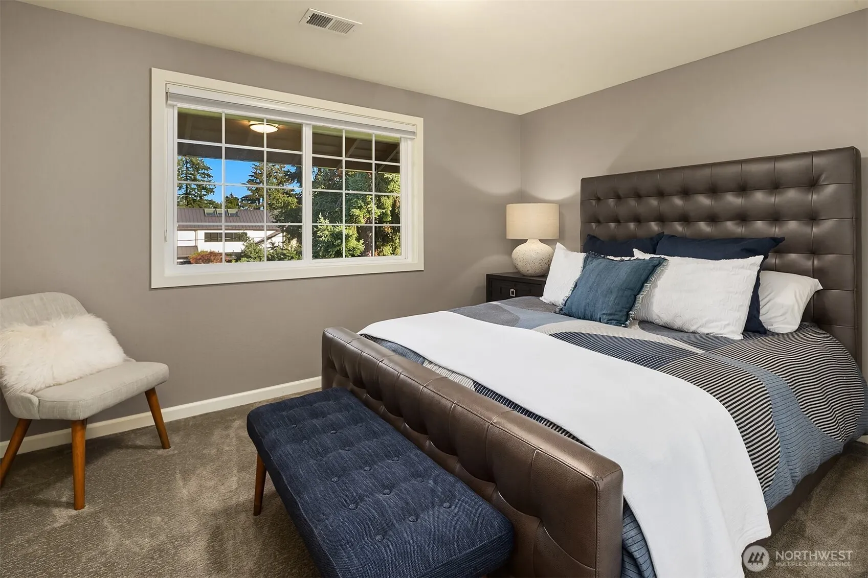 6031 126th Avenue NE, Kirkland, WA 98033