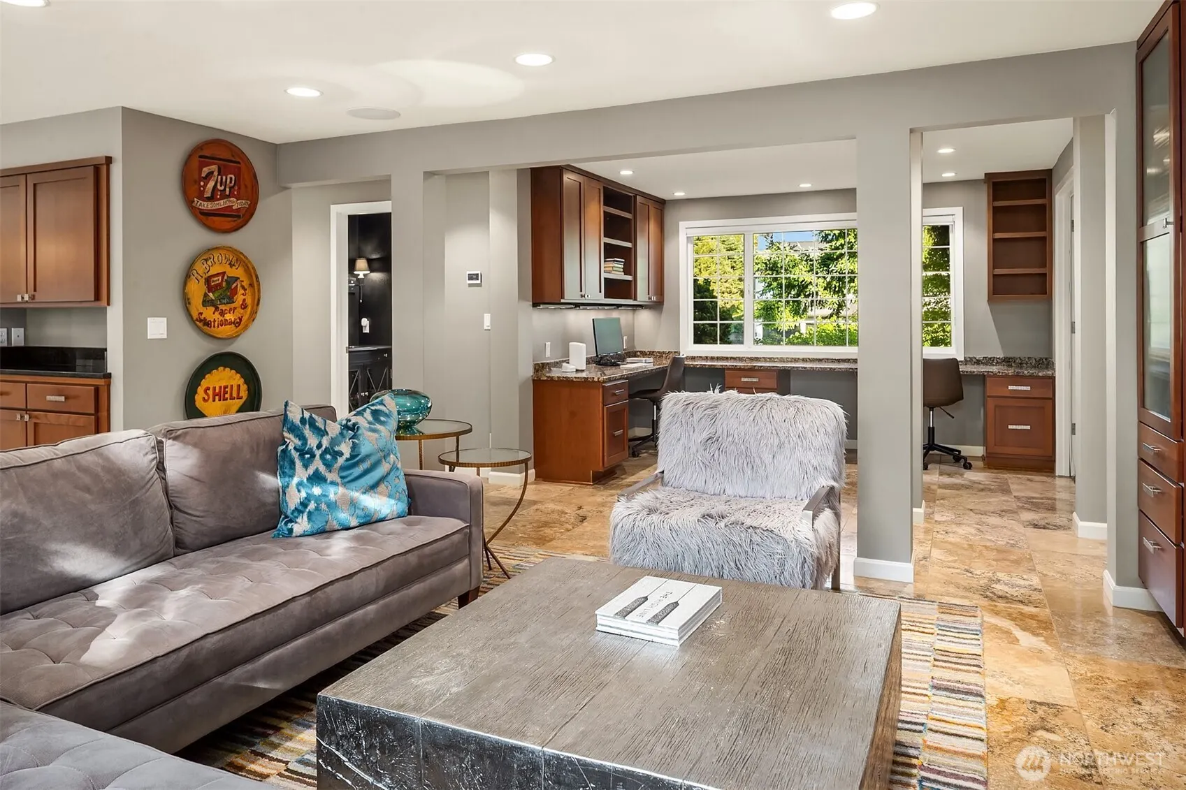 6031 126th Avenue NE, Kirkland, WA 98033