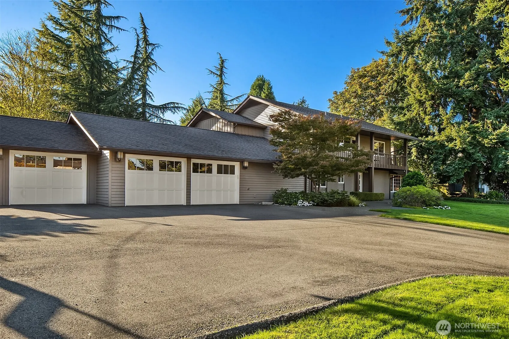6031 126th Avenue NE, Kirkland, WA 98033