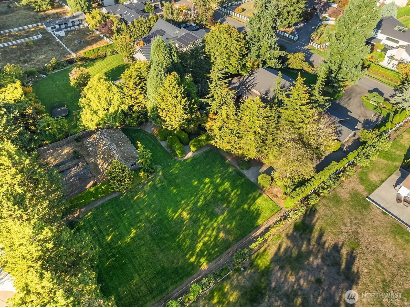6031 126th Avenue NE, Kirkland, WA 98033